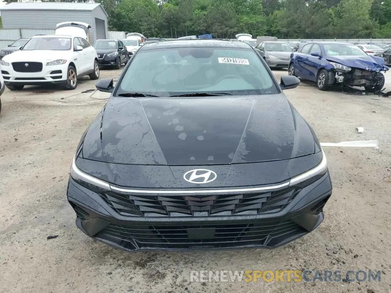 5 Photograph of a damaged car KMHLS4DGXSU935913 HYUNDAI ELANTRA 2025