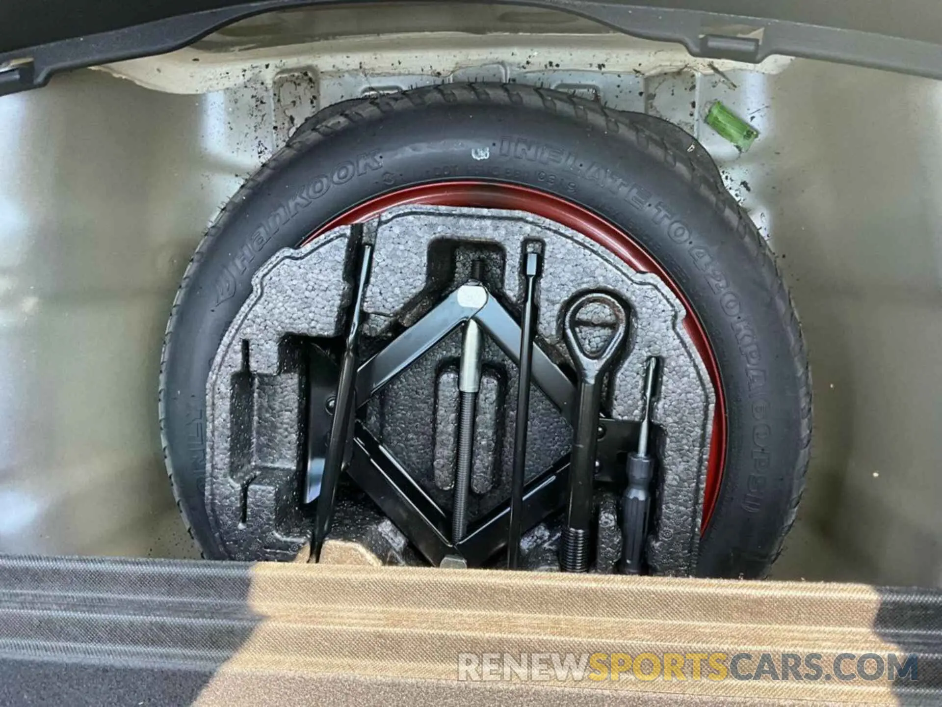14 Photograph of a damaged car KMHH35LE2KU104138 HYUNDAI ELANTRA GT 2019