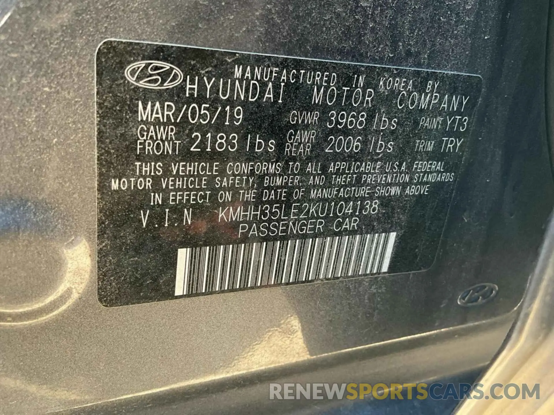 3 Photograph of a damaged car KMHH35LE2KU104138 HYUNDAI ELANTRA GT 2019