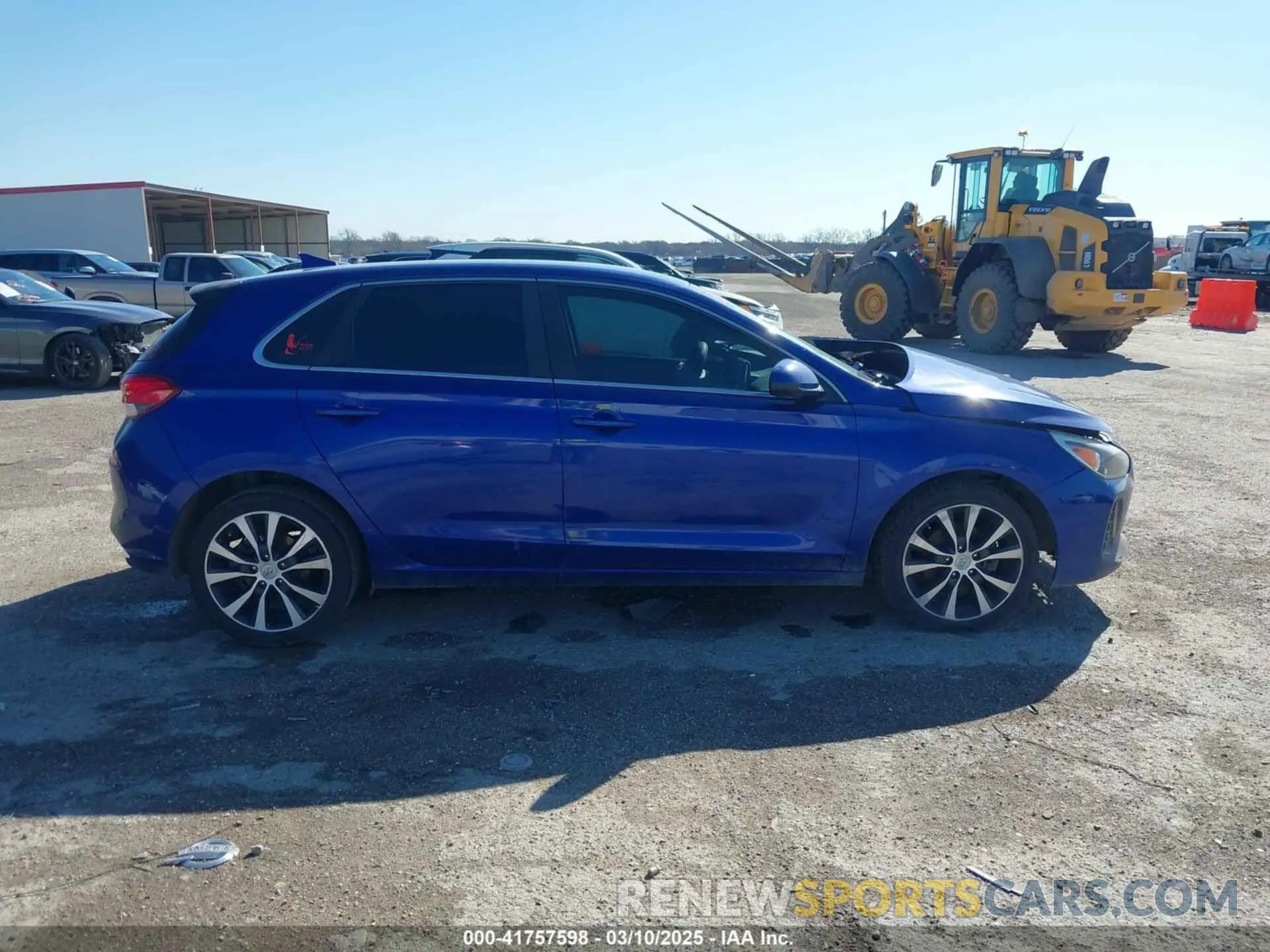 13 Photograph of a damaged car KMHH35LE4KU088198 HYUNDAI ELANTRA GT 2019