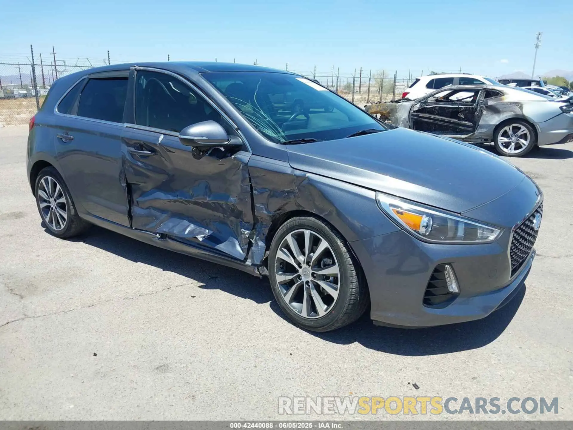 1 Photograph of a damaged car KMHH35LE6KU109519 HYUNDAI ELANTRA GT 2019