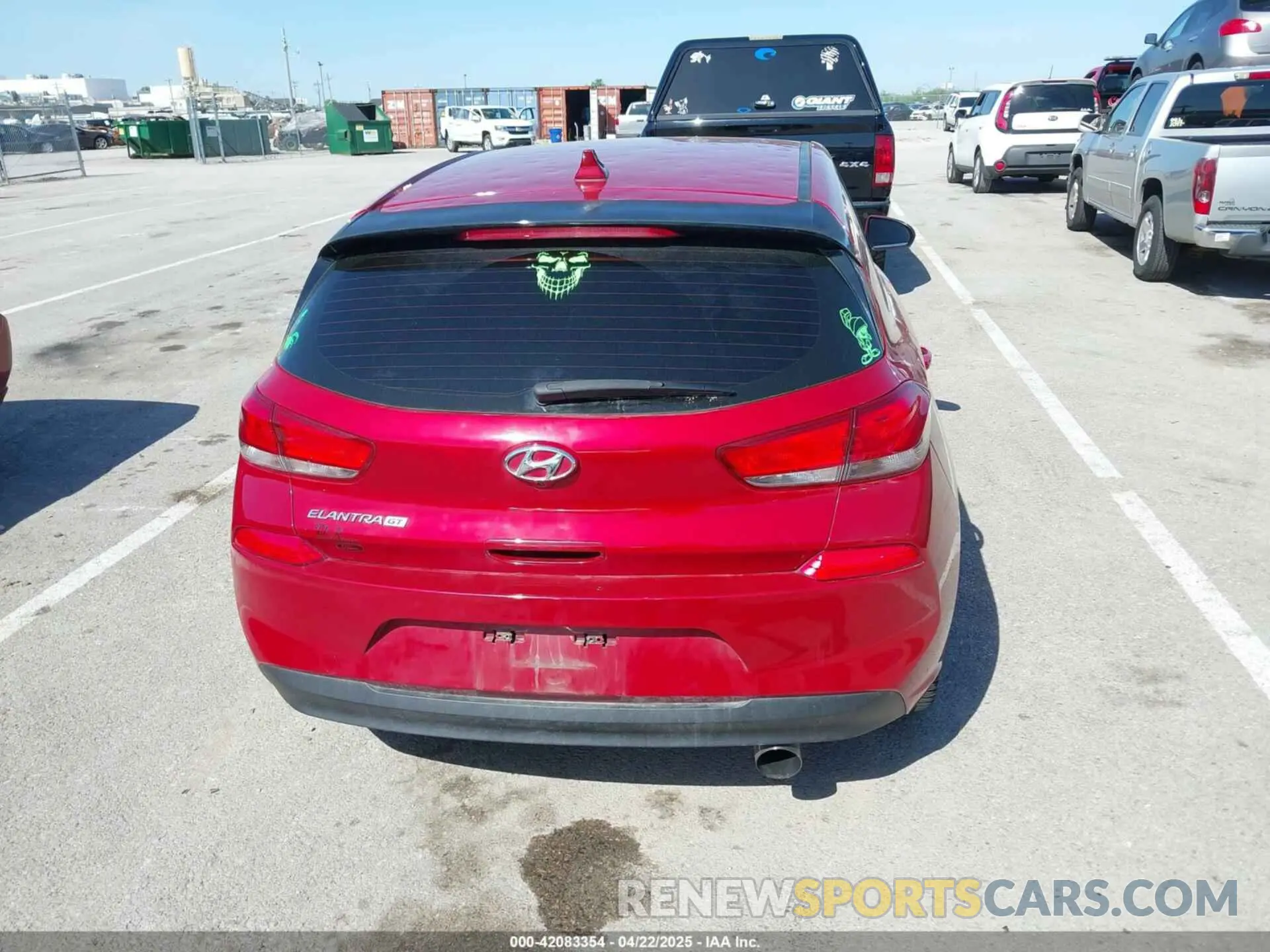 16 Photograph of a damaged car KMHH35LE7KU094657 HYUNDAI ELANTRA GT 2019
