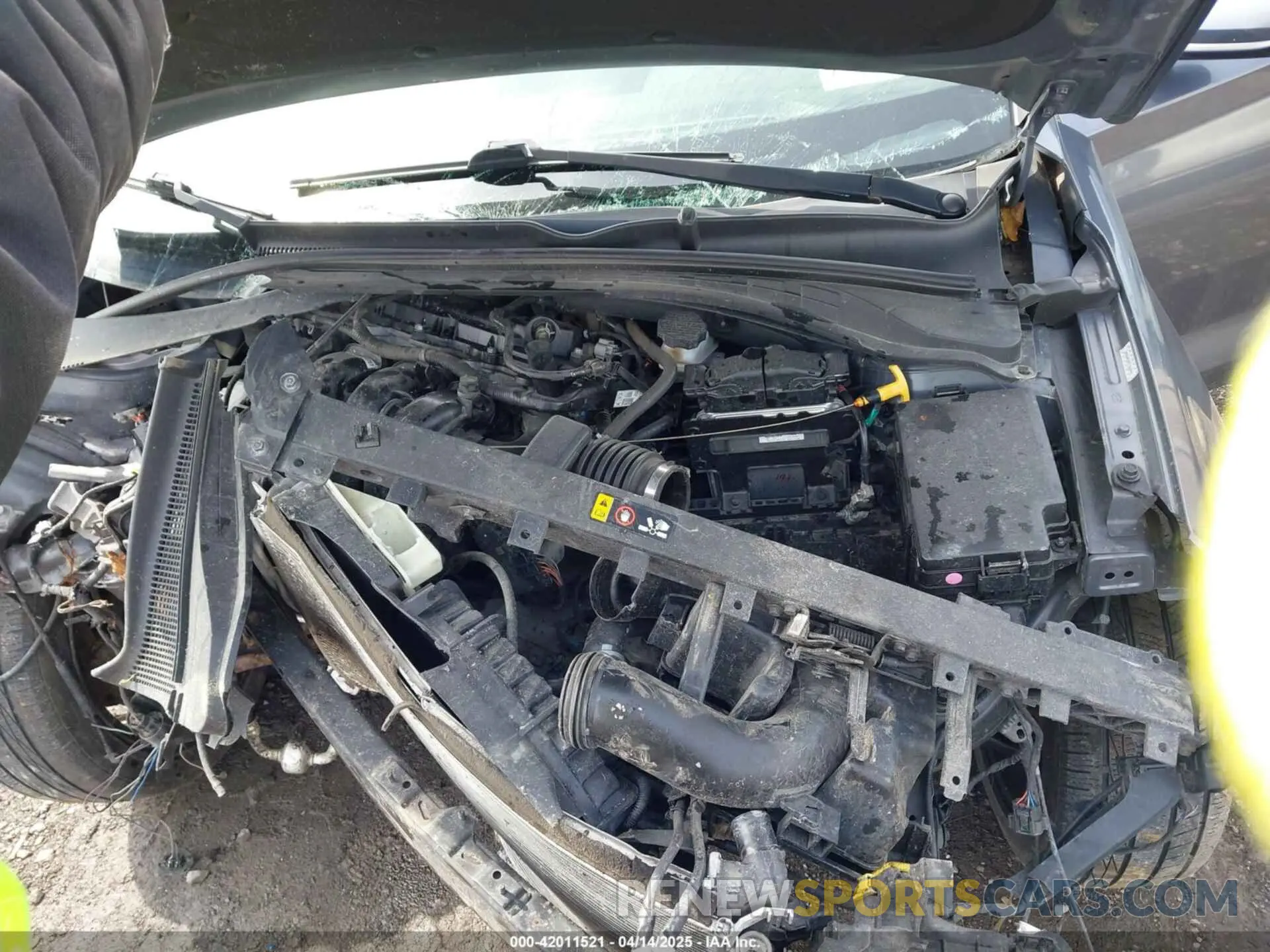 10 Photograph of a damaged car KMHH35LE8KU093503 HYUNDAI ELANTRA GT 2019