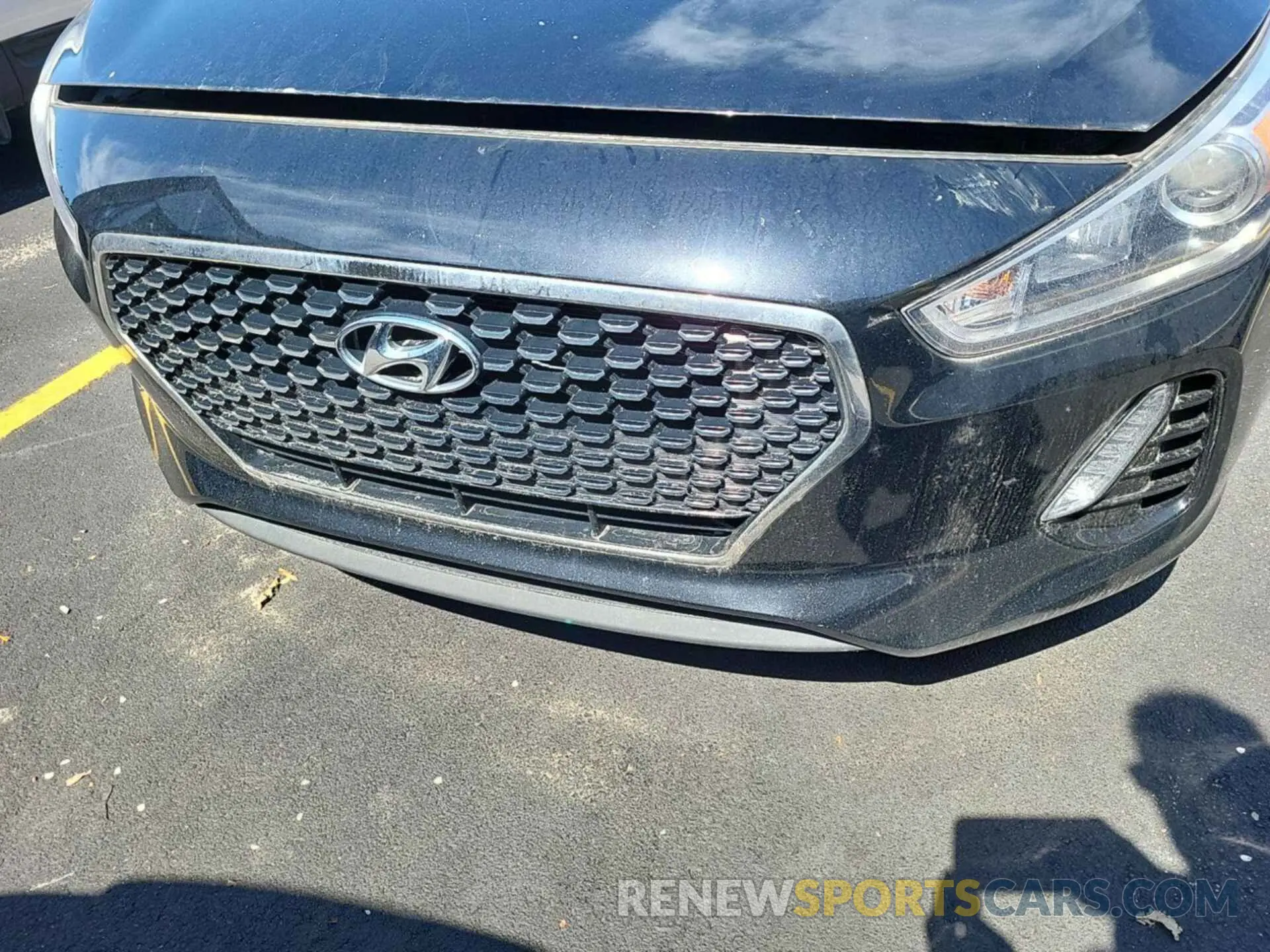 24 Photograph of a damaged car KMHH35LE9KU104055 HYUNDAI ELANTRA GT 2019