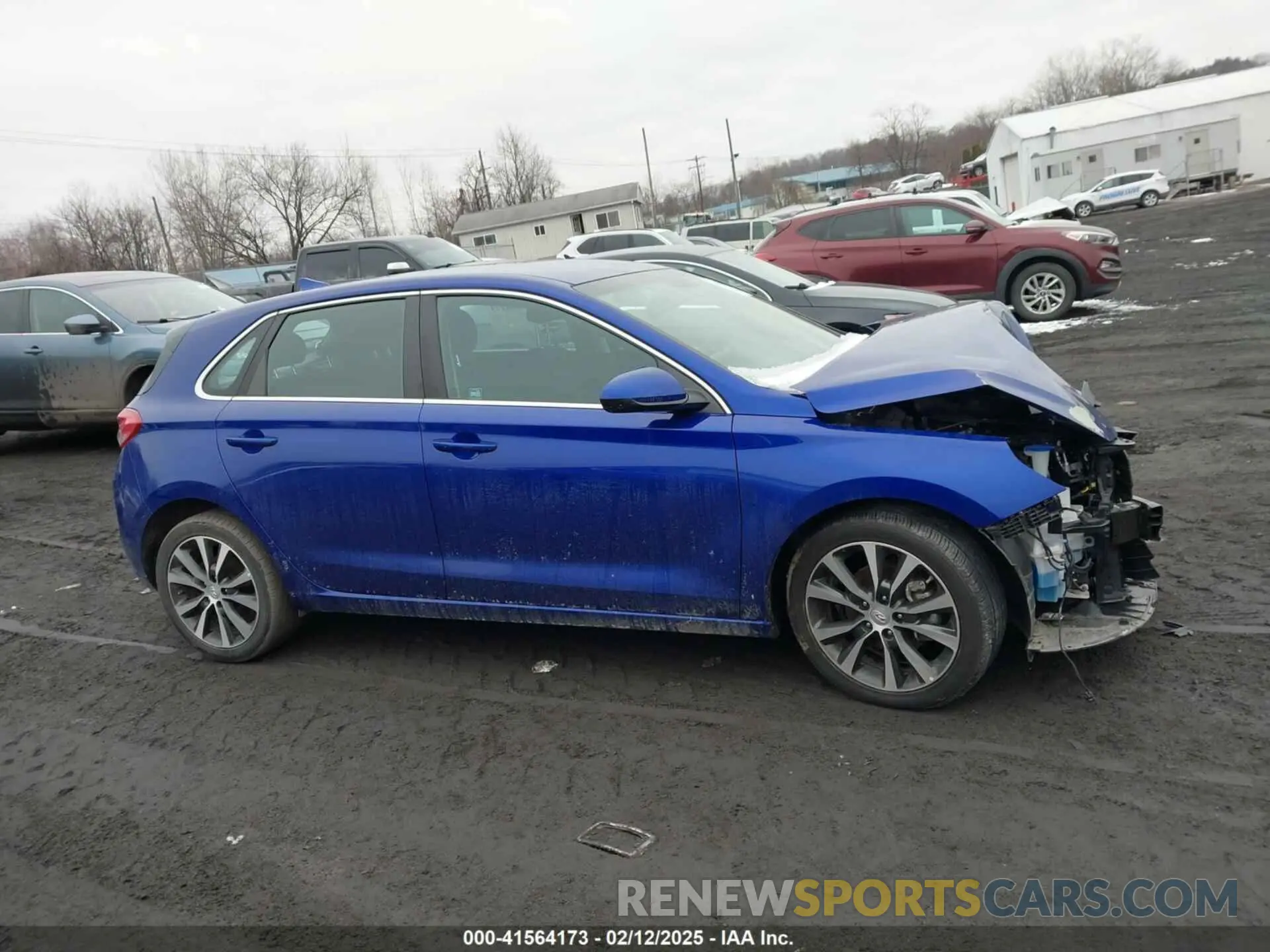 12 Photograph of a damaged car KMHH35LE2LU137626 HYUNDAI ELANTRA GT 2020