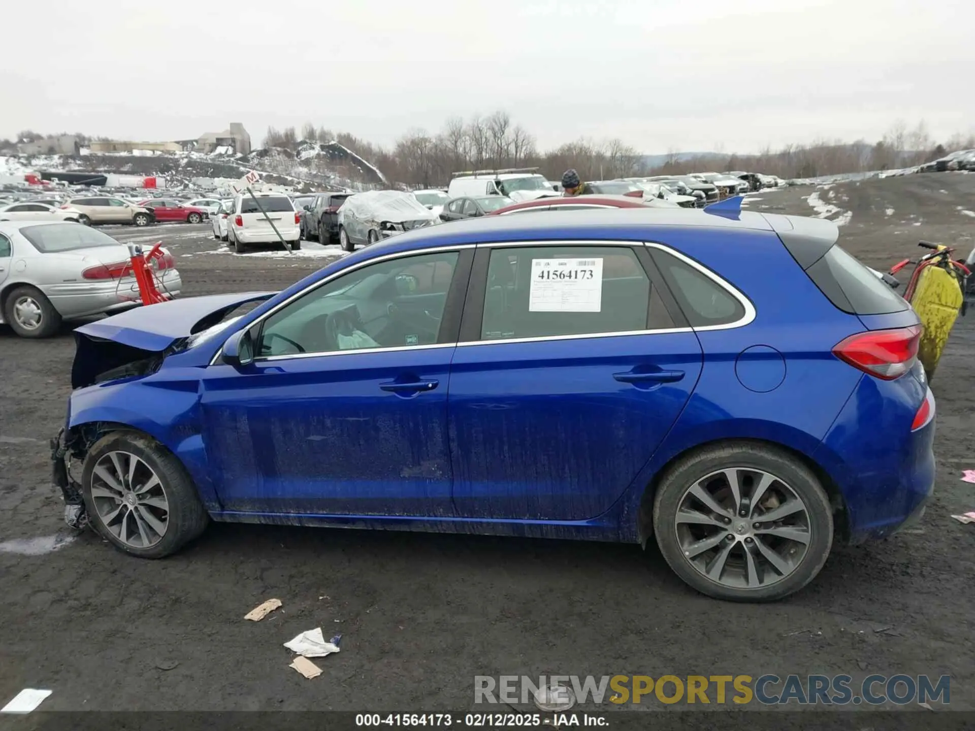 13 Photograph of a damaged car KMHH35LE2LU137626 HYUNDAI ELANTRA GT 2020