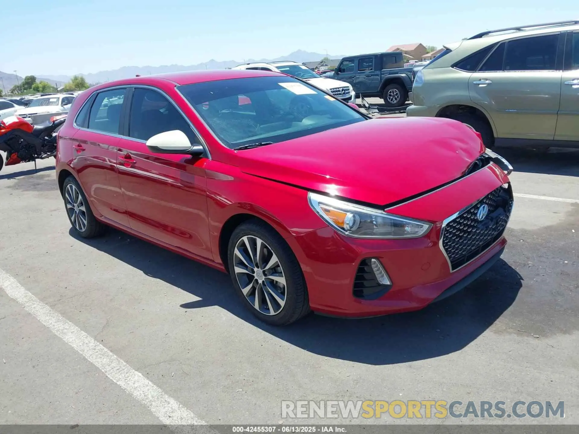 1 Photograph of a damaged car KMHH35LE4LU129737 HYUNDAI ELANTRA GT 2020