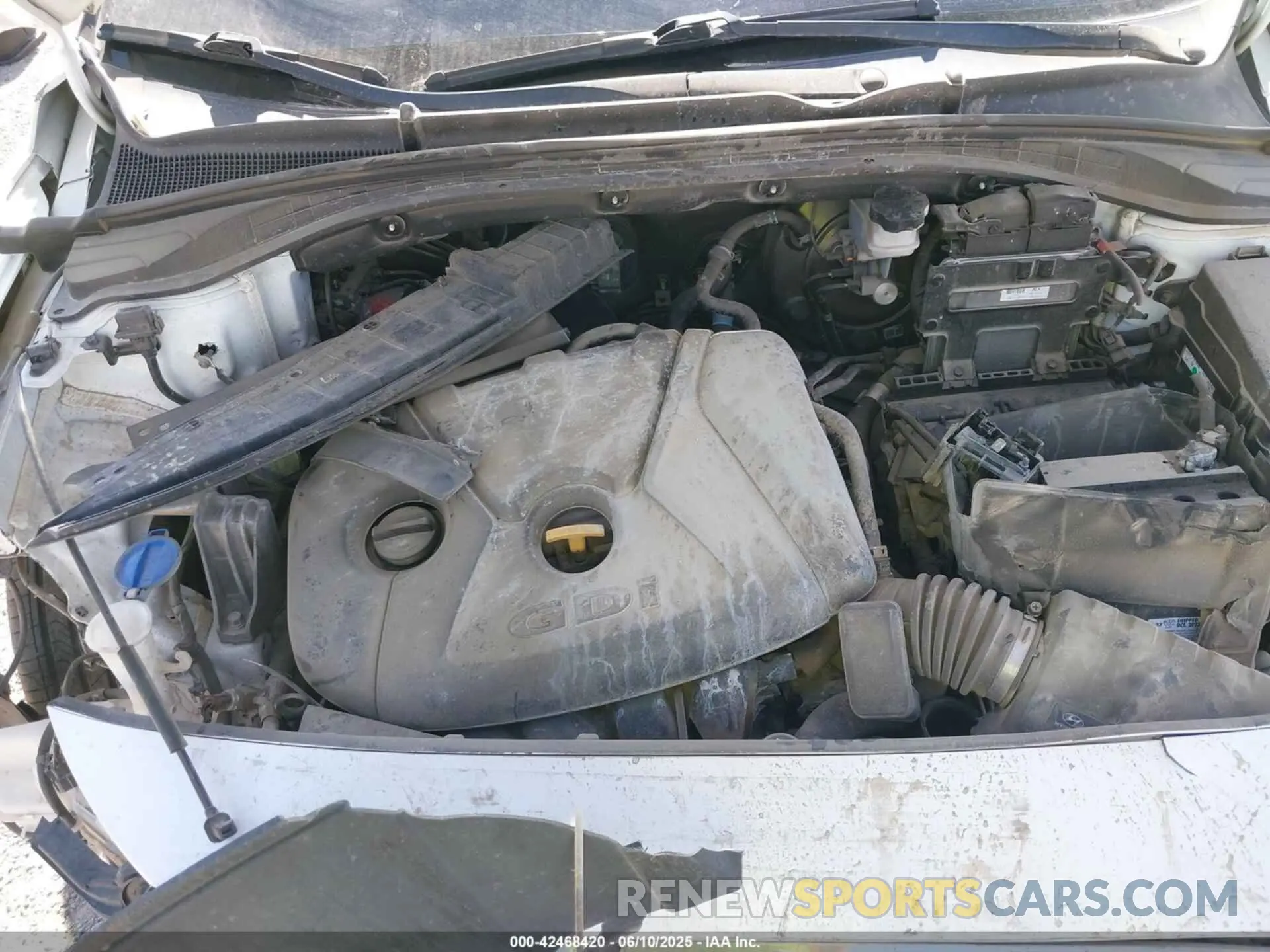10 Photograph of a damaged car KMHH35LE4LU146134 HYUNDAI ELANTRA GT 2020