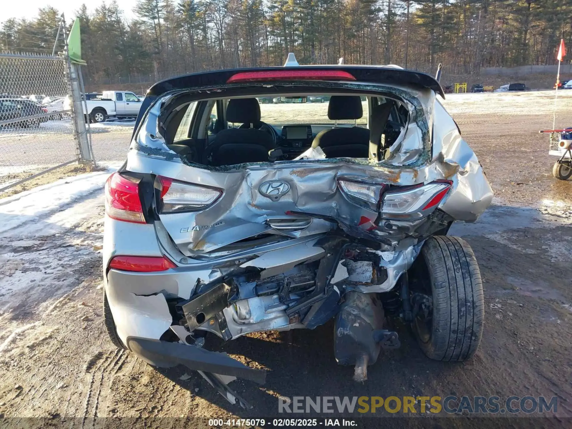 16 Photograph of a damaged car KMHH35LE7LU127402 HYUNDAI ELANTRA GT 2020