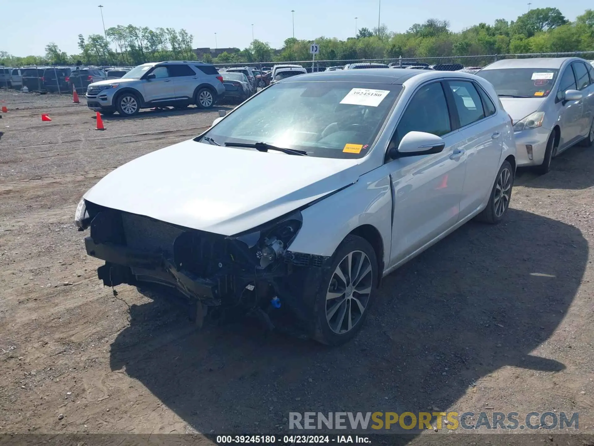 2 Photograph of a damaged car KMHH35LEXLU145974 HYUNDAI ELANTRA GT 2020