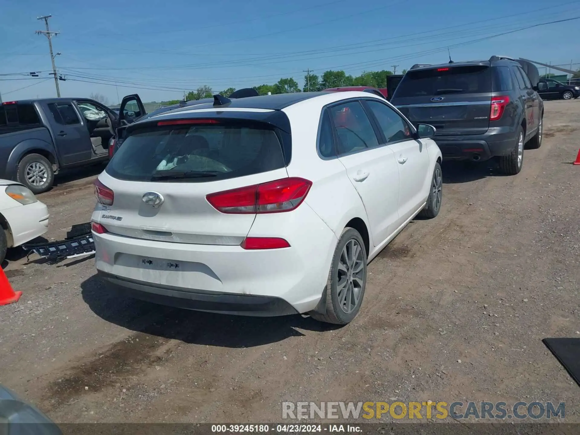 4 Photograph of a damaged car KMHH35LEXLU145974 HYUNDAI ELANTRA GT 2020