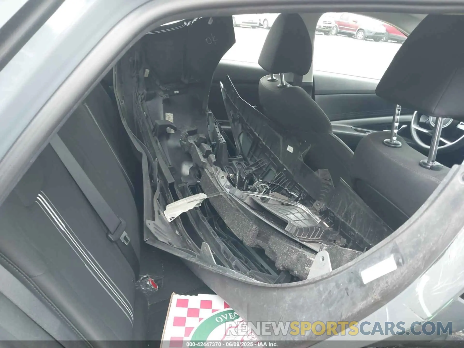 8 Photograph of a damaged car KMHLM4AJ2MU008028 HYUNDAI ELANTRA HYBRID 2021