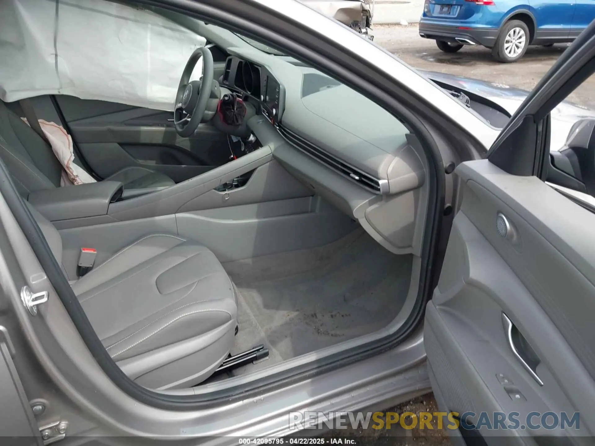 5 Photograph of a damaged car KMHLM4AJ6MU007173 HYUNDAI ELANTRA HYBRID 2021