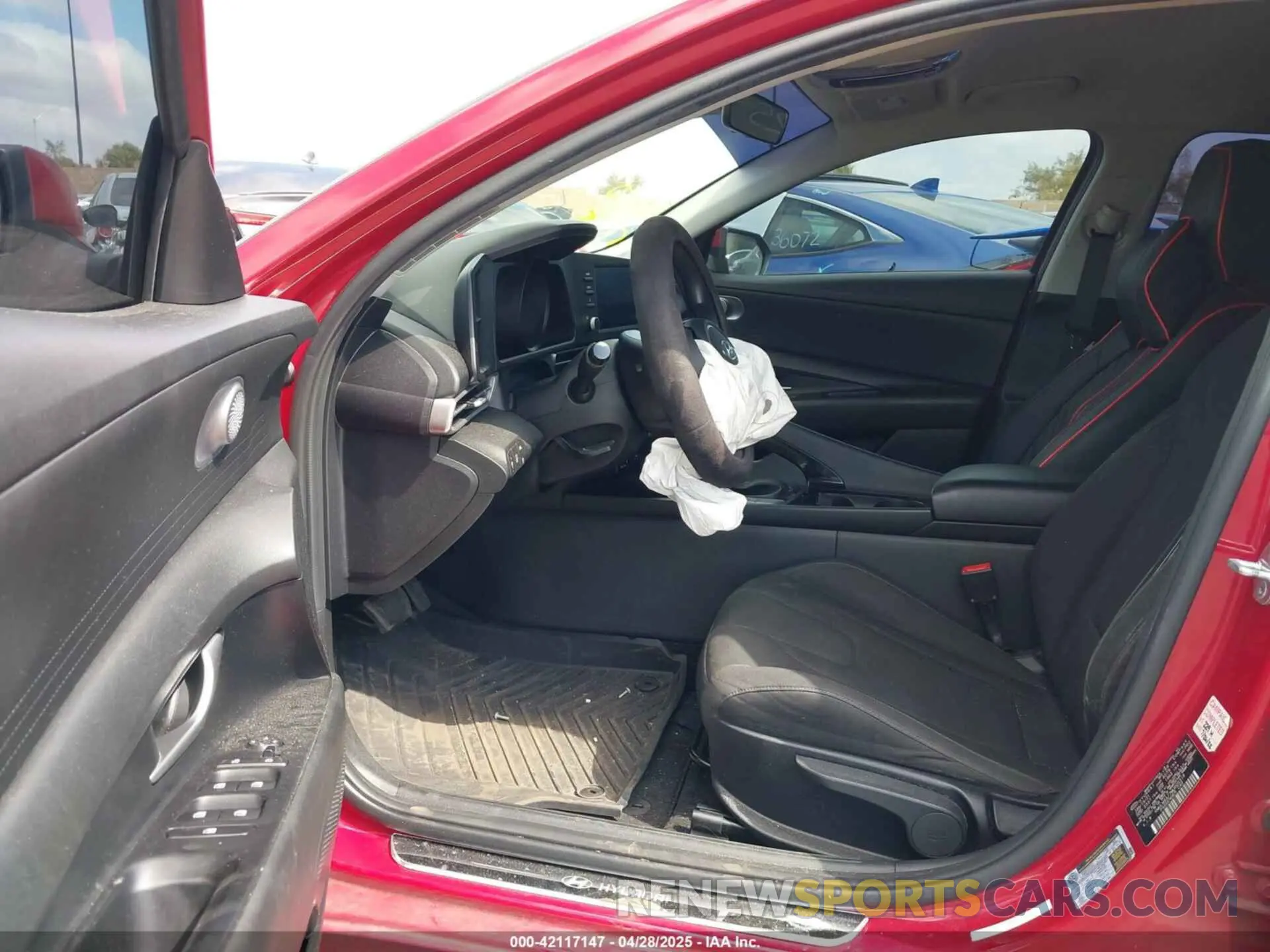 5 Photograph of a damaged car KMHLM4AJ7MU005318 HYUNDAI ELANTRA HYBRID 2021