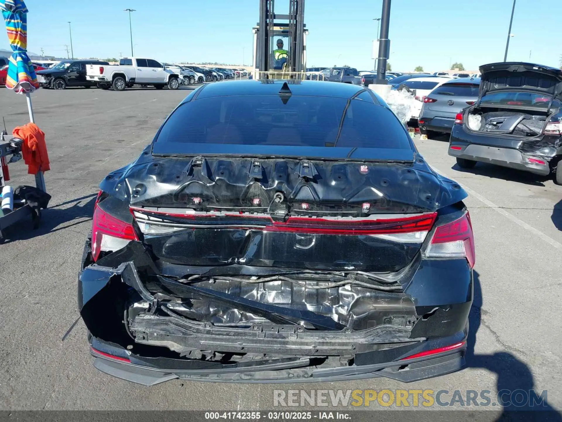 17 Photograph of a damaged car KMHLM4AJ8MU012133 HYUNDAI ELANTRA HYBRID 2021