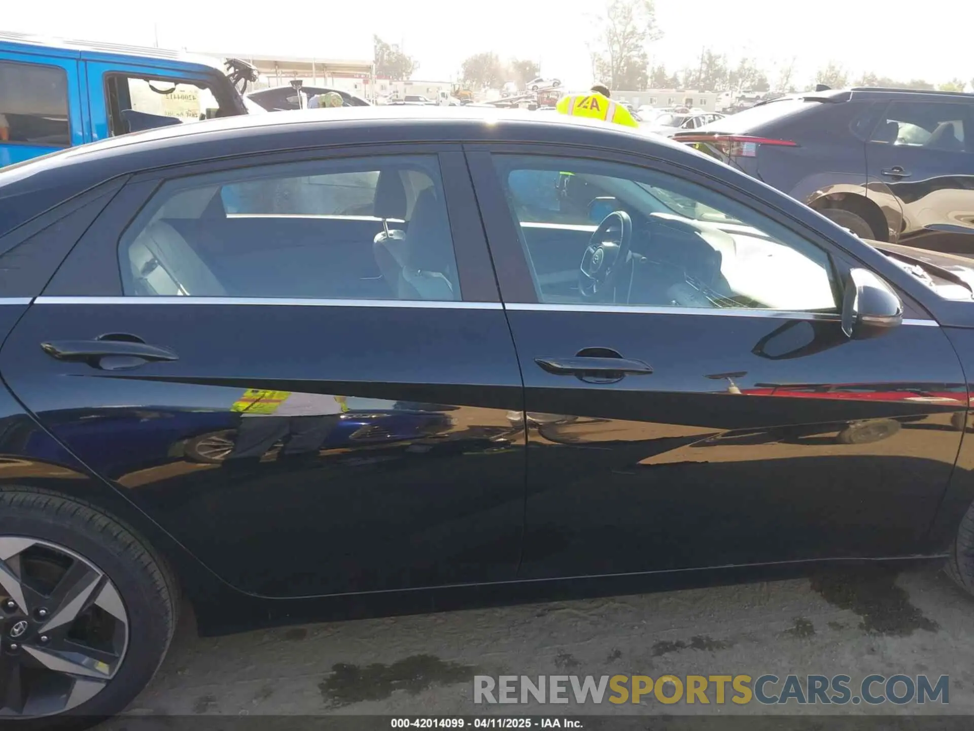 14 Photograph of a damaged car KMHLN4AJ4MU005340 HYUNDAI ELANTRA HYBRID 2021