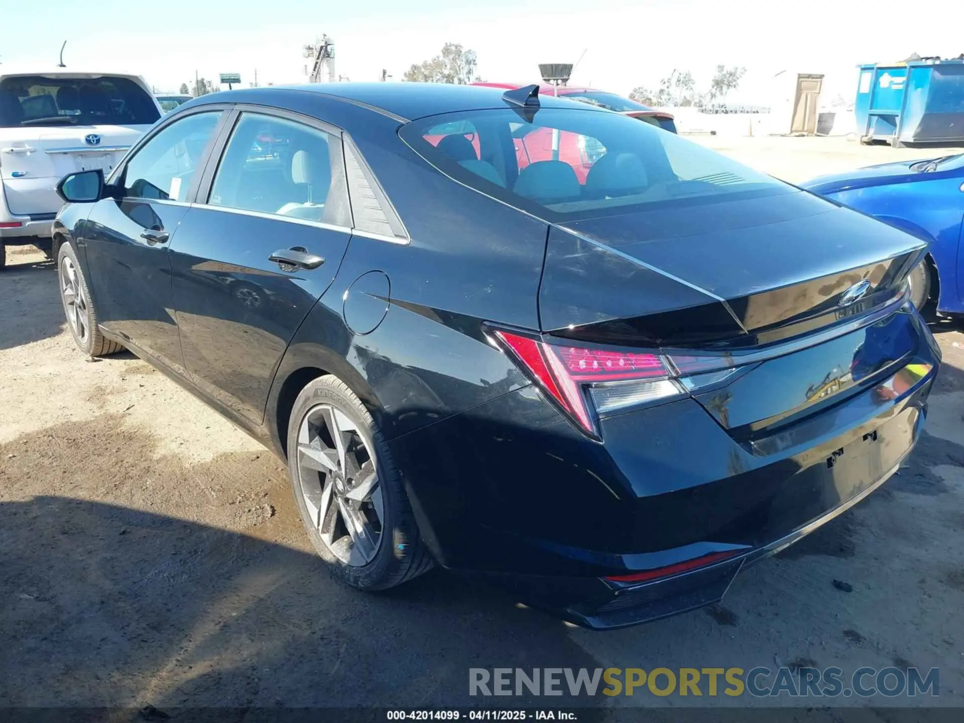 3 Photograph of a damaged car KMHLN4AJ4MU005340 HYUNDAI ELANTRA HYBRID 2021
