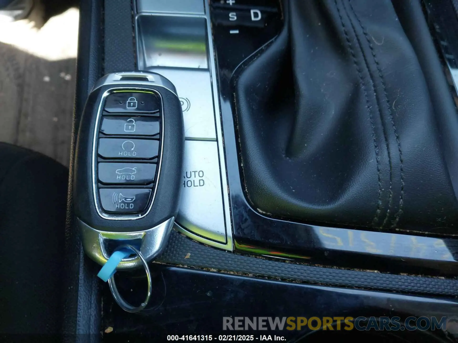 11 Photograph of a damaged car KMHLM4AJ1NU032127 HYUNDAI ELANTRA HYBRID 2022