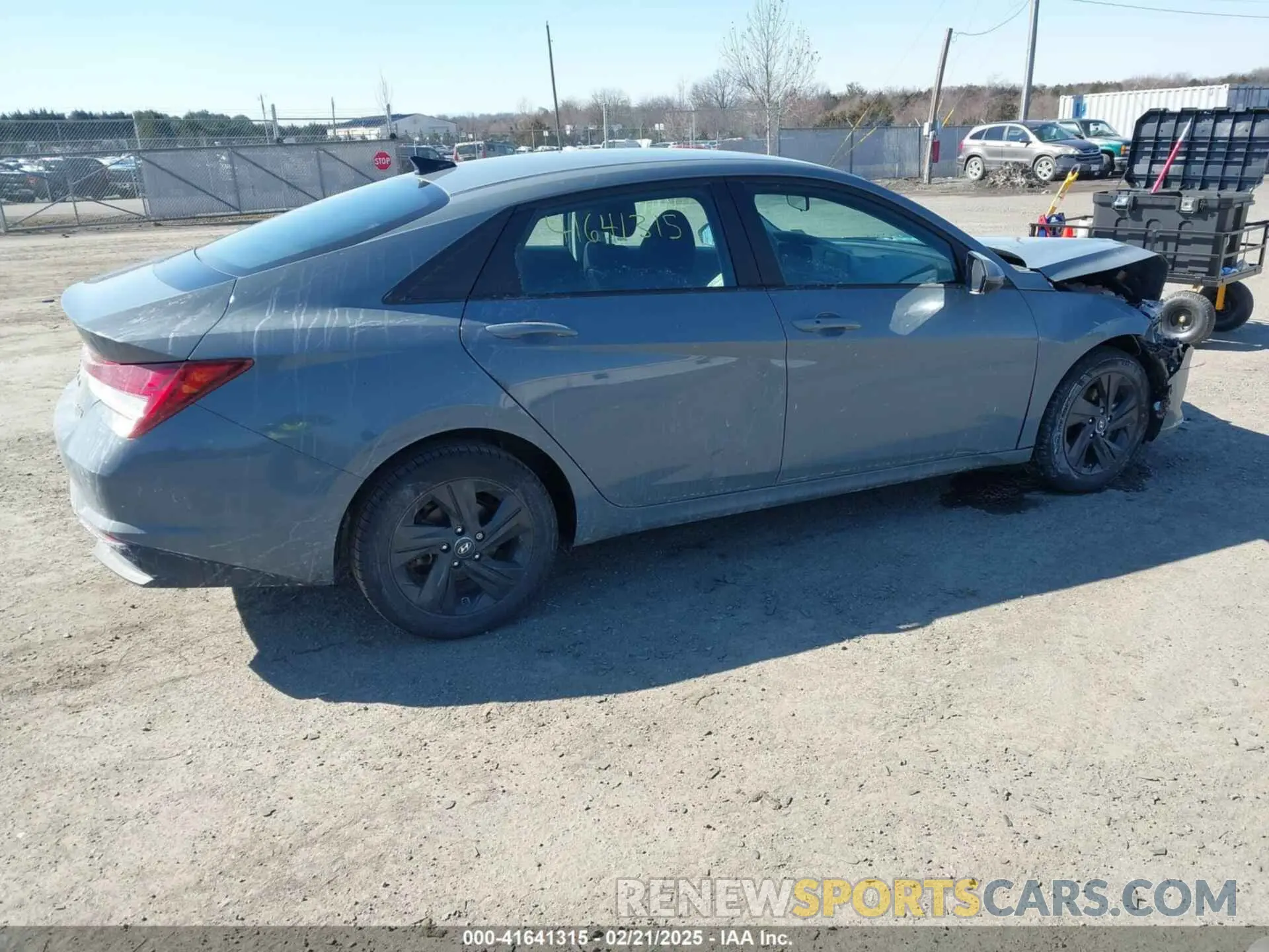 4 Photograph of a damaged car KMHLM4AJ1NU032127 HYUNDAI ELANTRA HYBRID 2022
