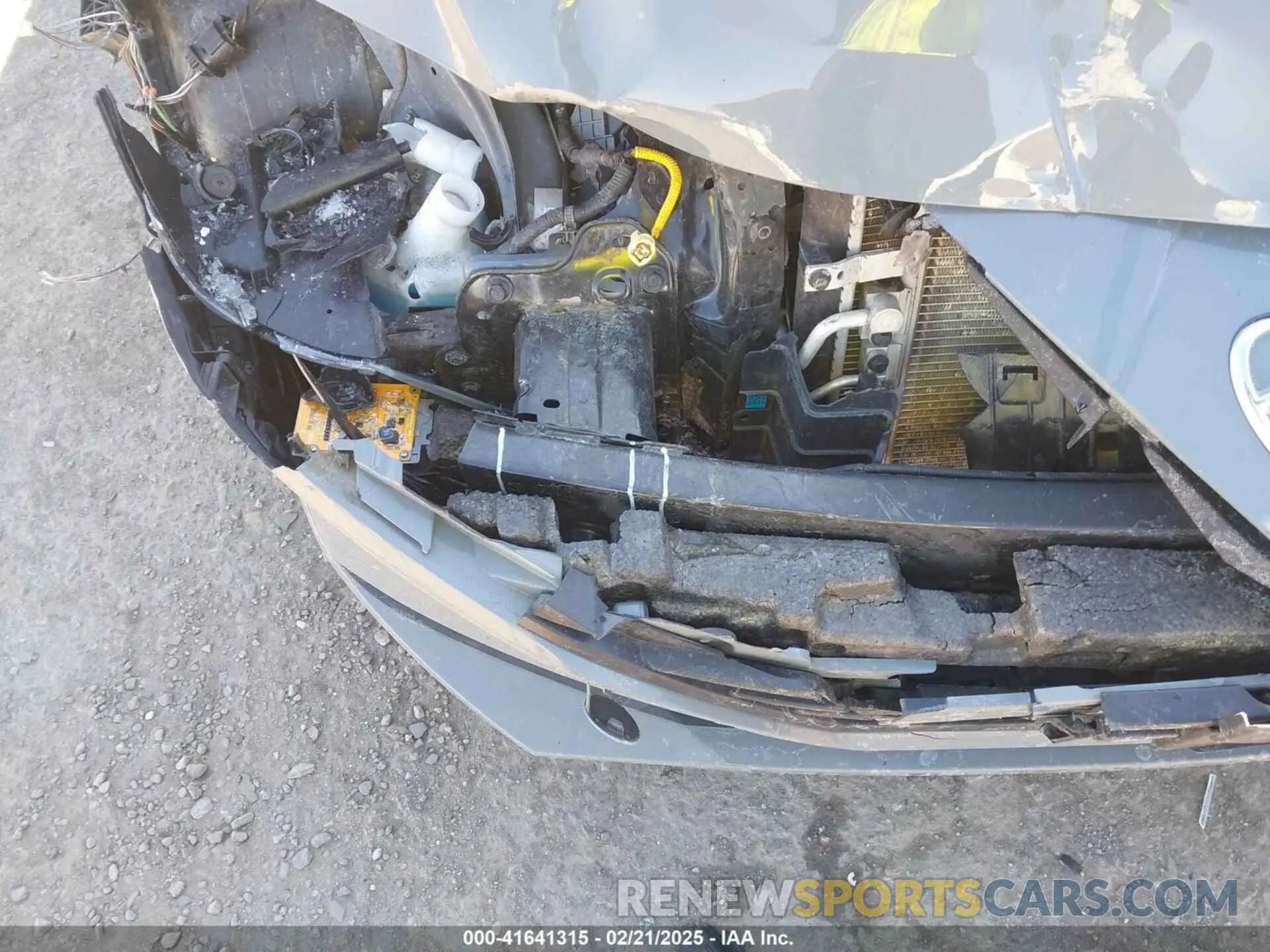 6 Photograph of a damaged car KMHLM4AJ1NU032127 HYUNDAI ELANTRA HYBRID 2022