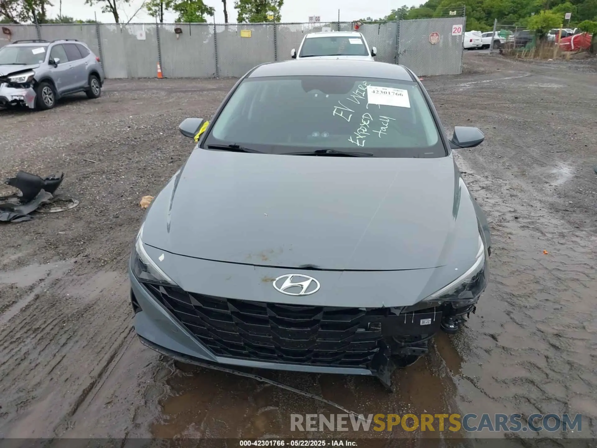 12 Photograph of a damaged car KMHLM4AJ7NU023884 HYUNDAI ELANTRA HYBRID 2022