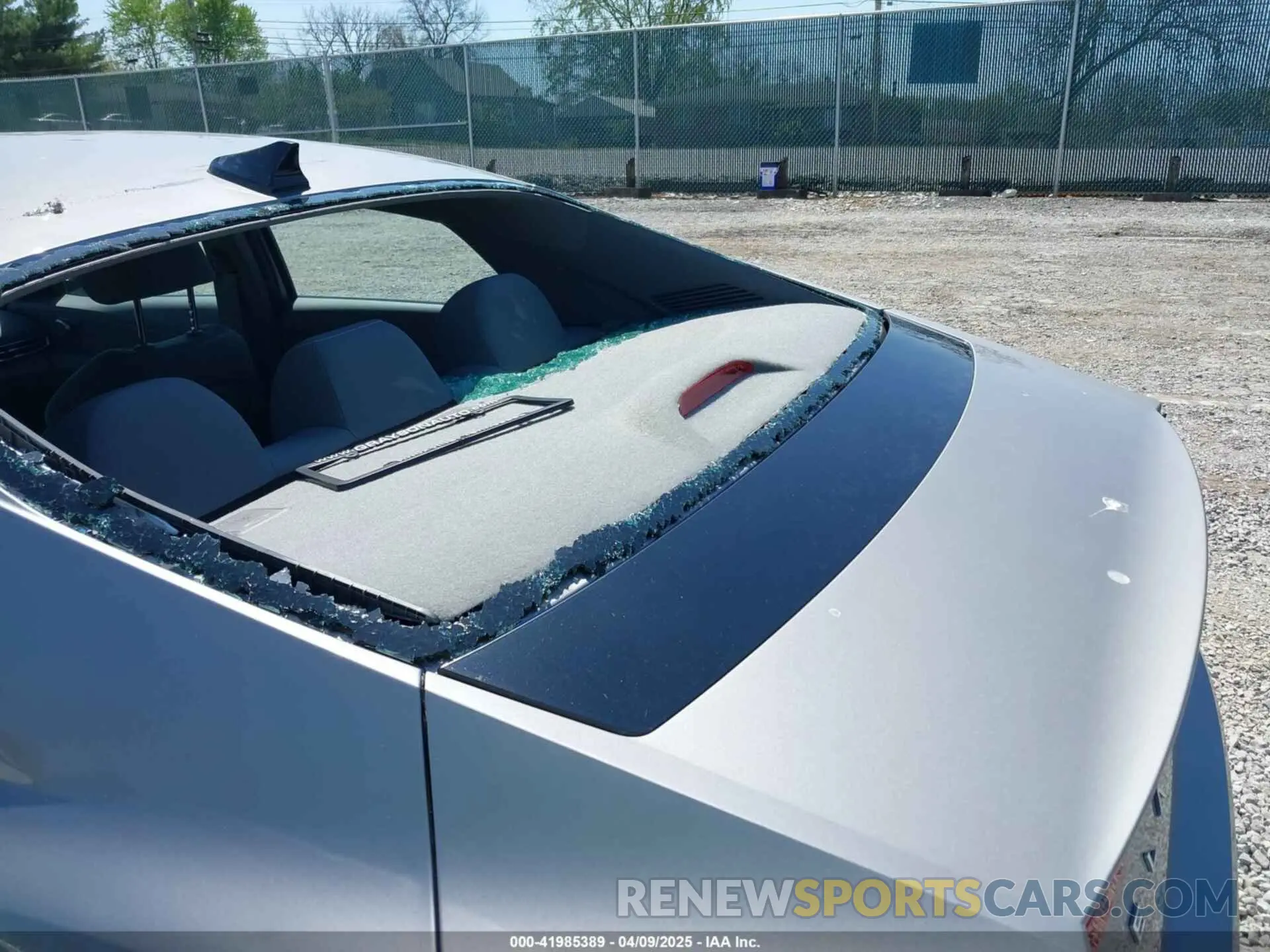 18 Photograph of a damaged car KMHLM4AJ7NU031662 HYUNDAI ELANTRA HYBRID 2022