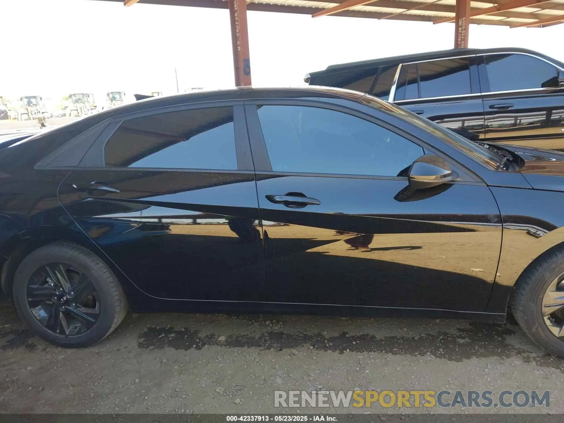 13 Photograph of a damaged car KMHLM4AJ8NU032349 HYUNDAI ELANTRA HYBRID 2022