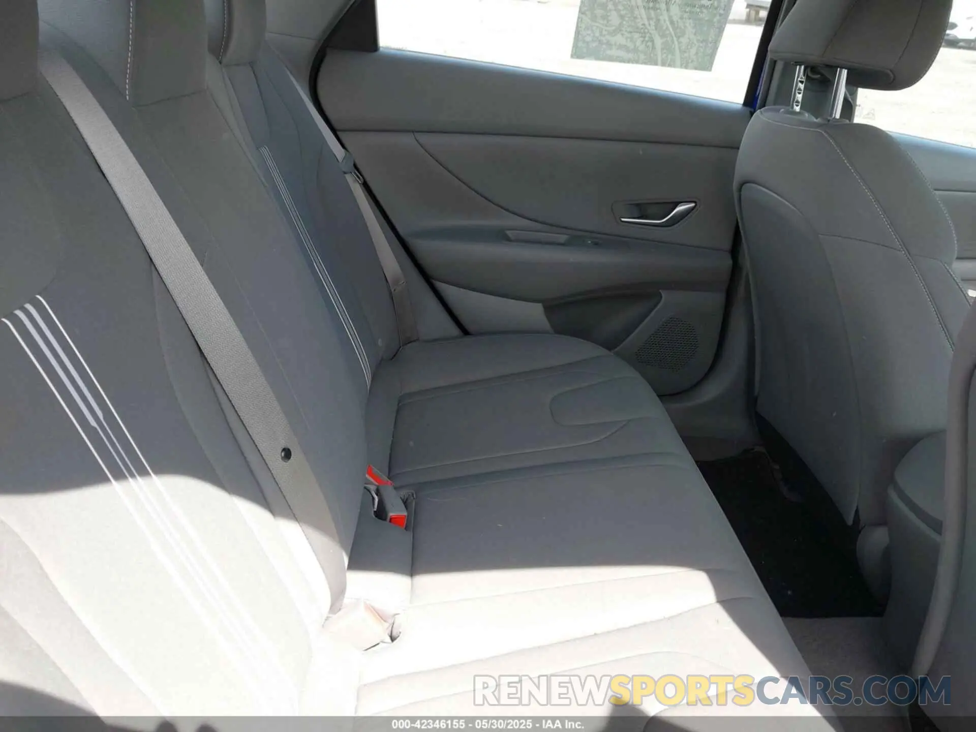 8 Photograph of a damaged car KMHLM4AJXNU021093 HYUNDAI ELANTRA HYBRID 2022