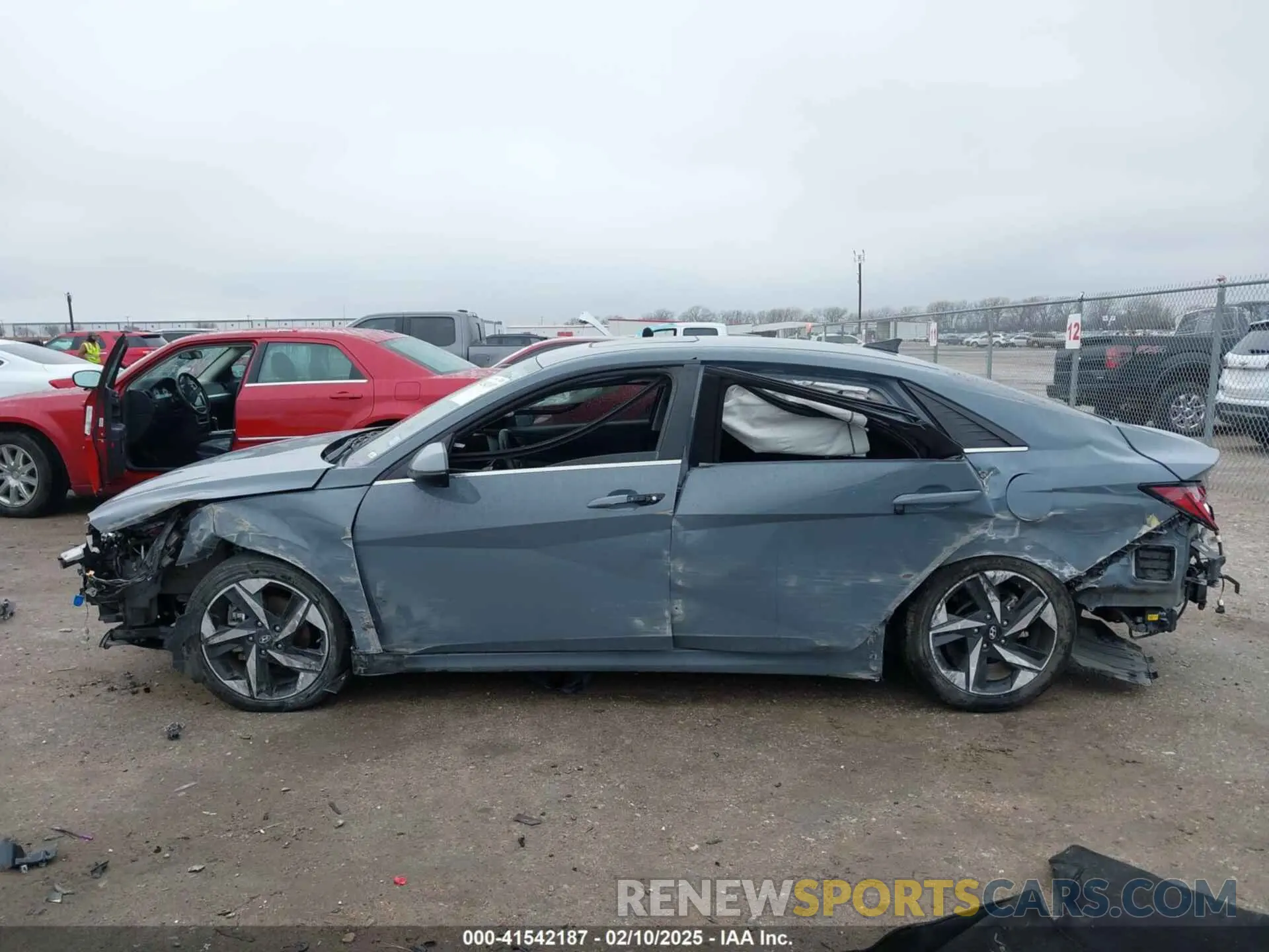 15 Photograph of a damaged car KMHLN4AJ6NU026126 HYUNDAI ELANTRA HYBRID 2022