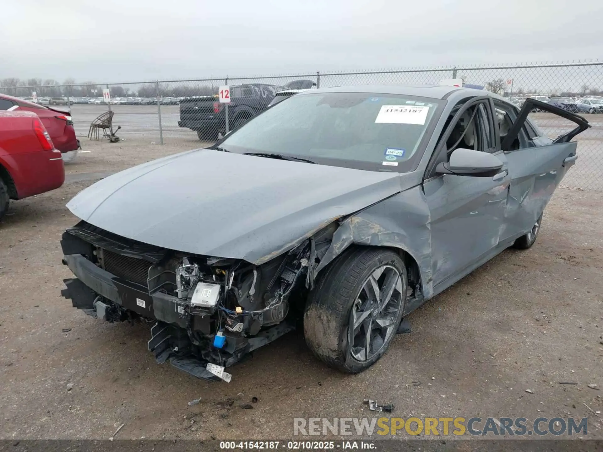 2 Photograph of a damaged car KMHLN4AJ6NU026126 HYUNDAI ELANTRA HYBRID 2022