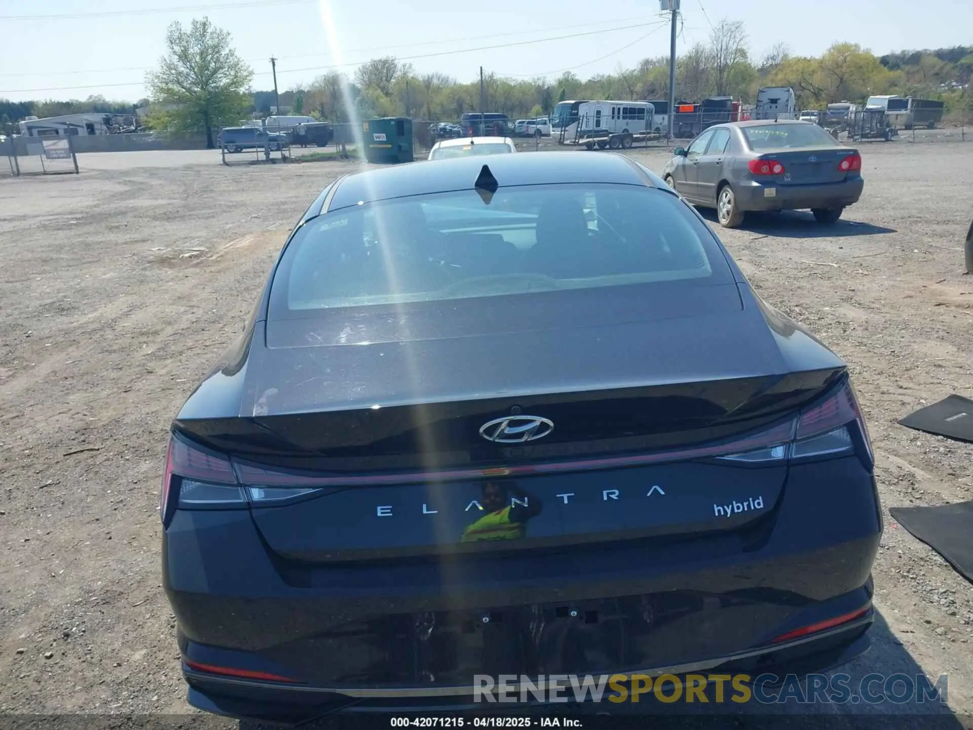 16 Photograph of a damaged car KMHLN4AJ8NU014611 HYUNDAI ELANTRA HYBRID 2022