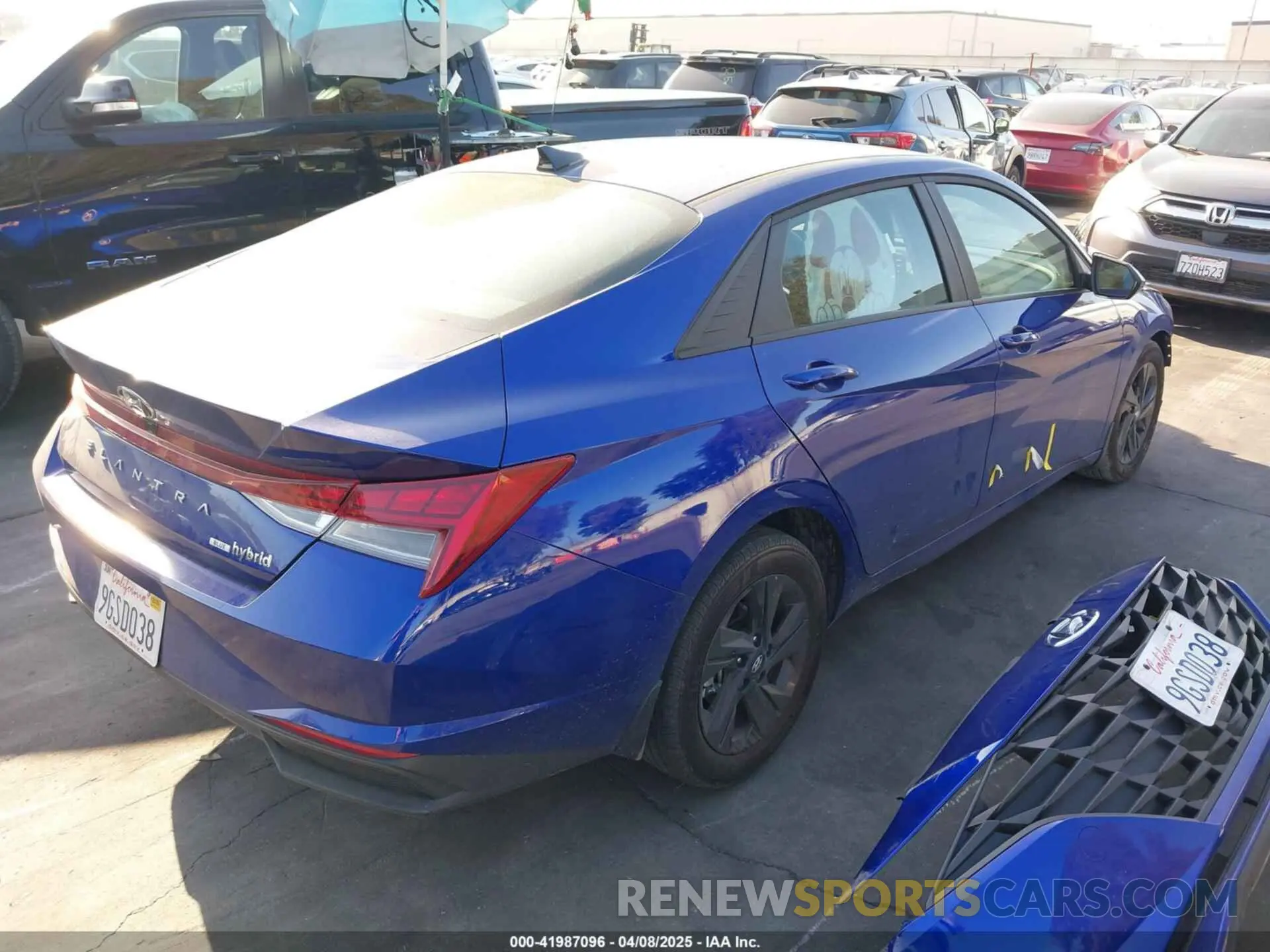 4 Photograph of a damaged car KMHLM4AJ1PU073473 HYUNDAI ELANTRA HYBRID 2023