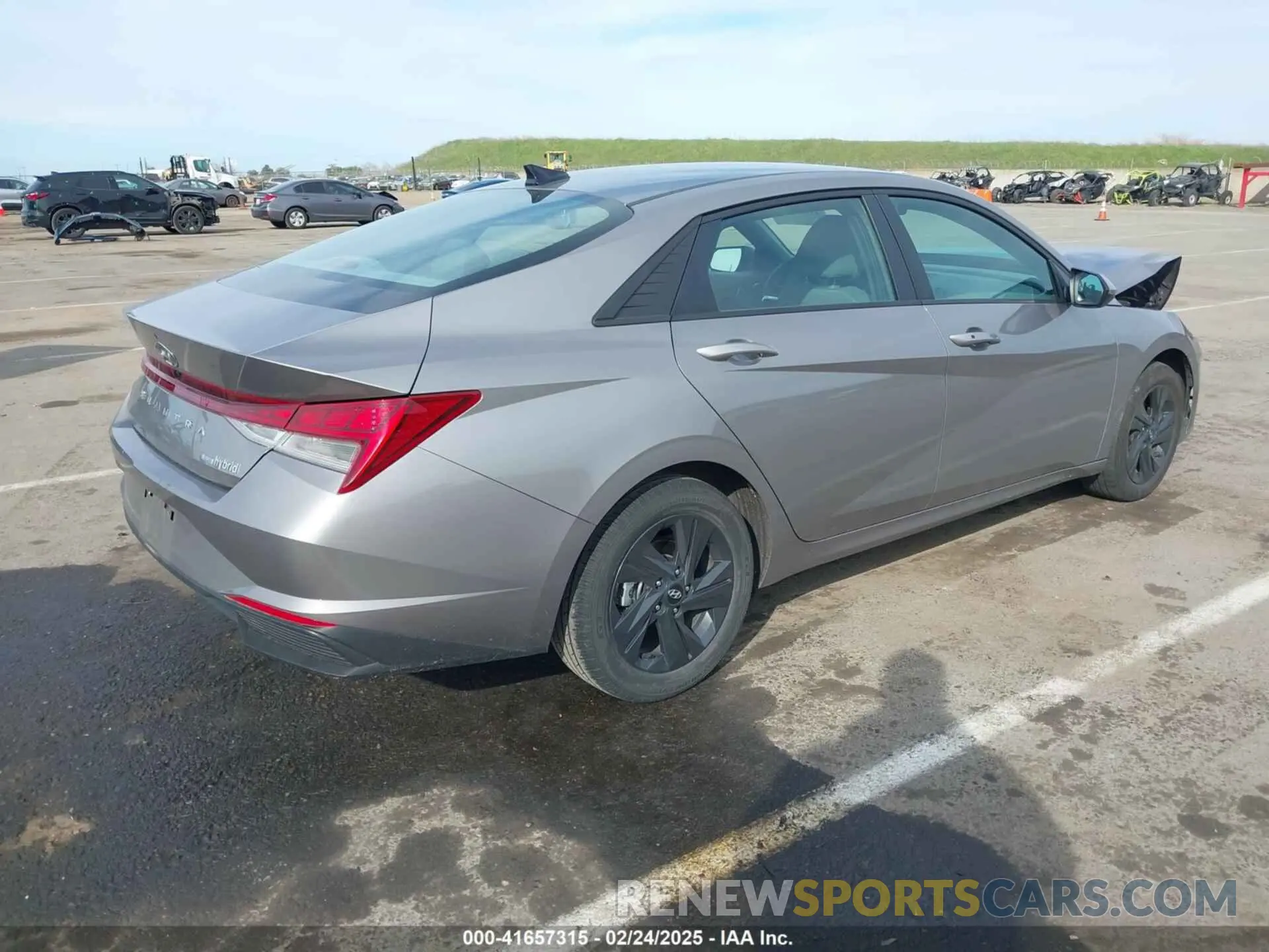 4 Photograph of a damaged car KMHLM4AJ1PU080245 HYUNDAI ELANTRA HYBRID 2023