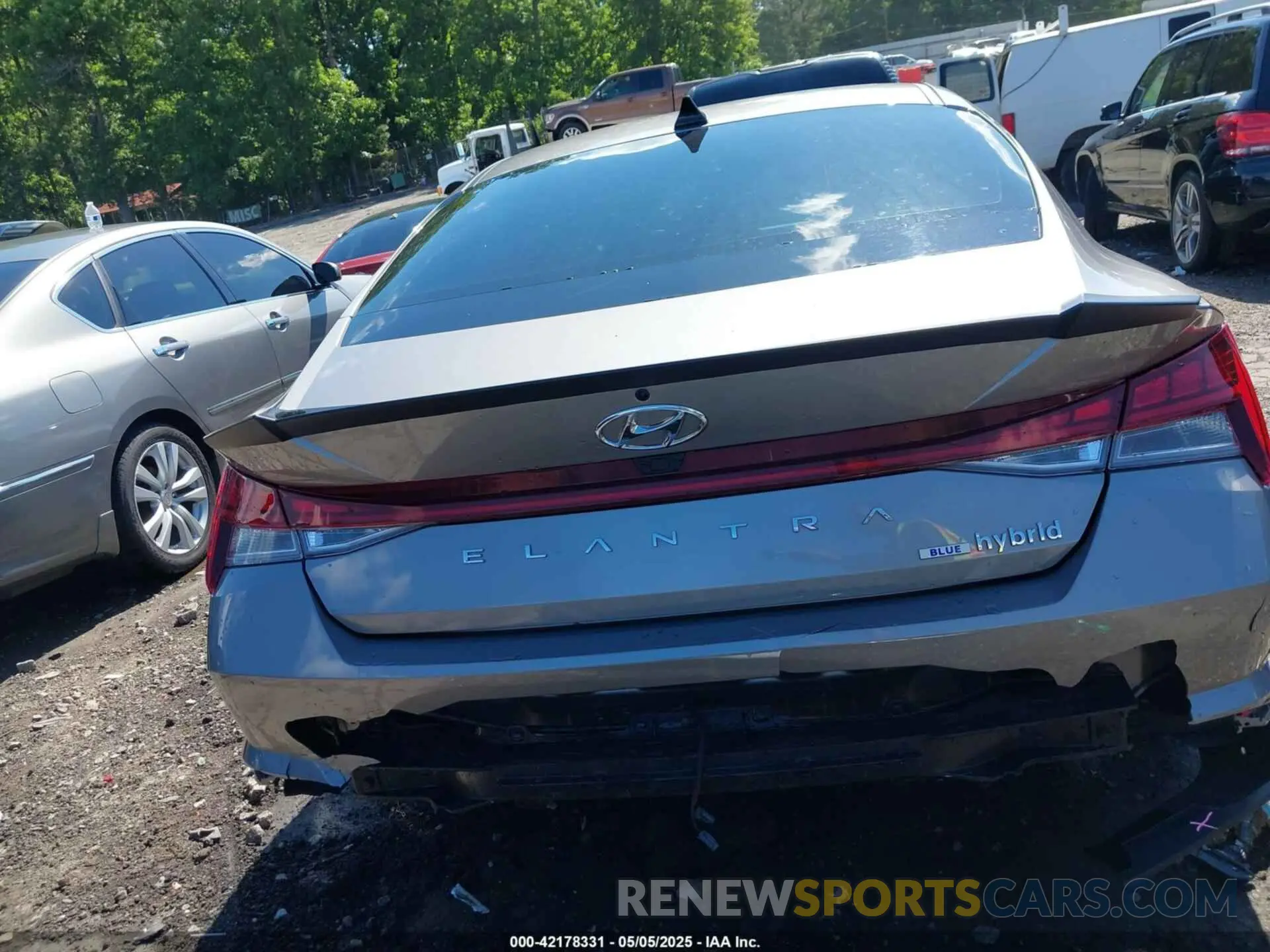 16 Photograph of a damaged car KMHLM4AJ1PU081654 HYUNDAI ELANTRA HYBRID 2023