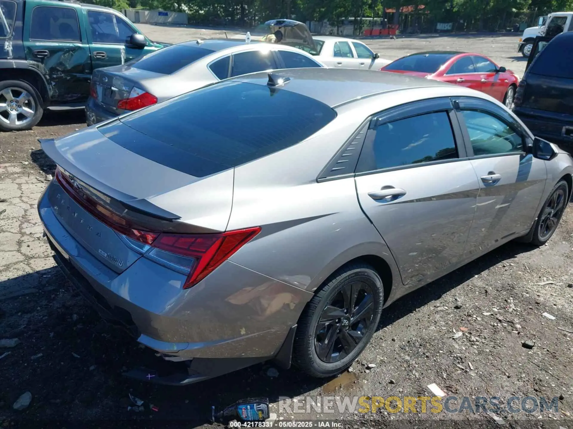 4 Photograph of a damaged car KMHLM4AJ1PU081654 HYUNDAI ELANTRA HYBRID 2023