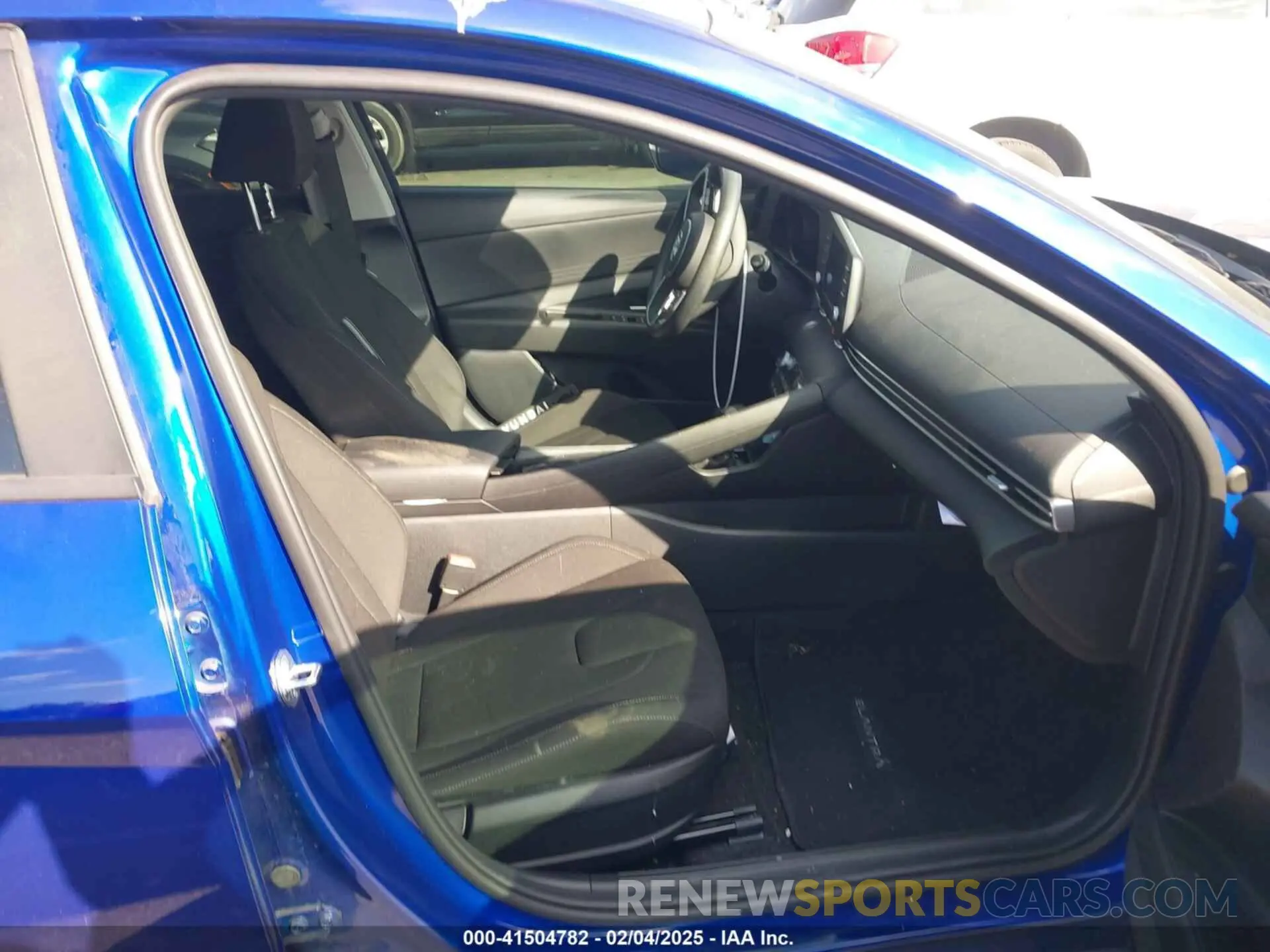 5 Photograph of a damaged car KMHLM4AJ4PU082409 HYUNDAI ELANTRA HYBRID 2023