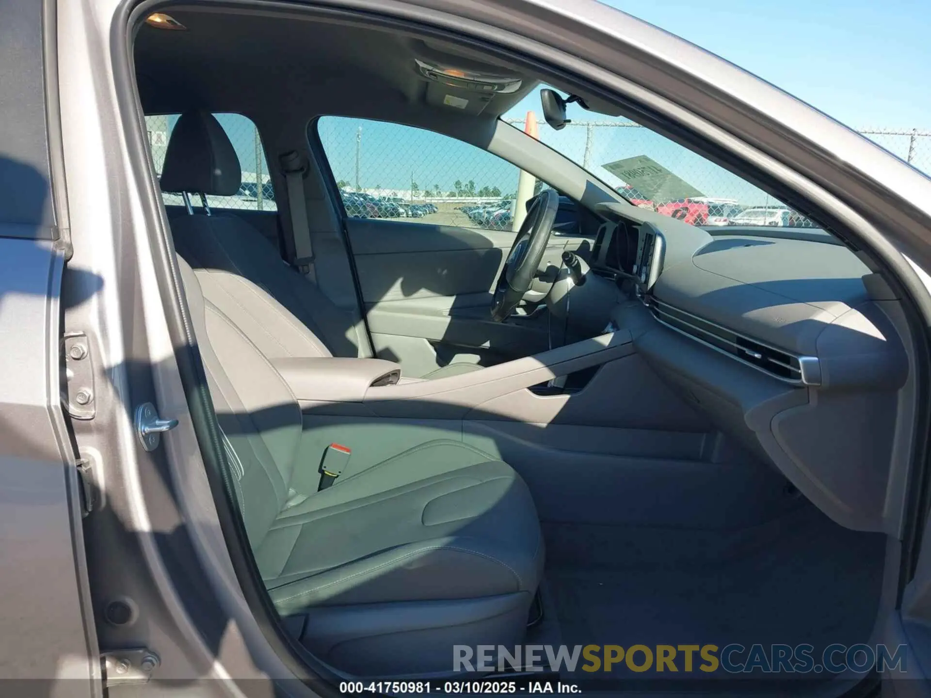 5 Photograph of a damaged car KMHLM4AJ4PU083057 HYUNDAI ELANTRA HYBRID 2023