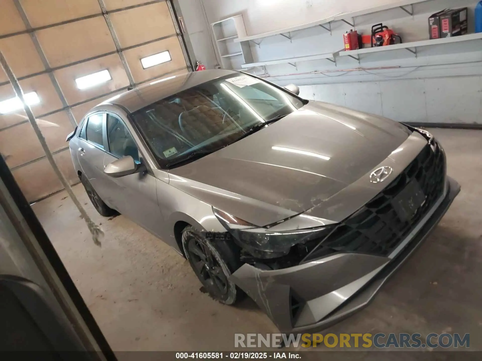 1 Photograph of a damaged car KMHLM4AJ5PU069782 HYUNDAI ELANTRA HYBRID 2023
