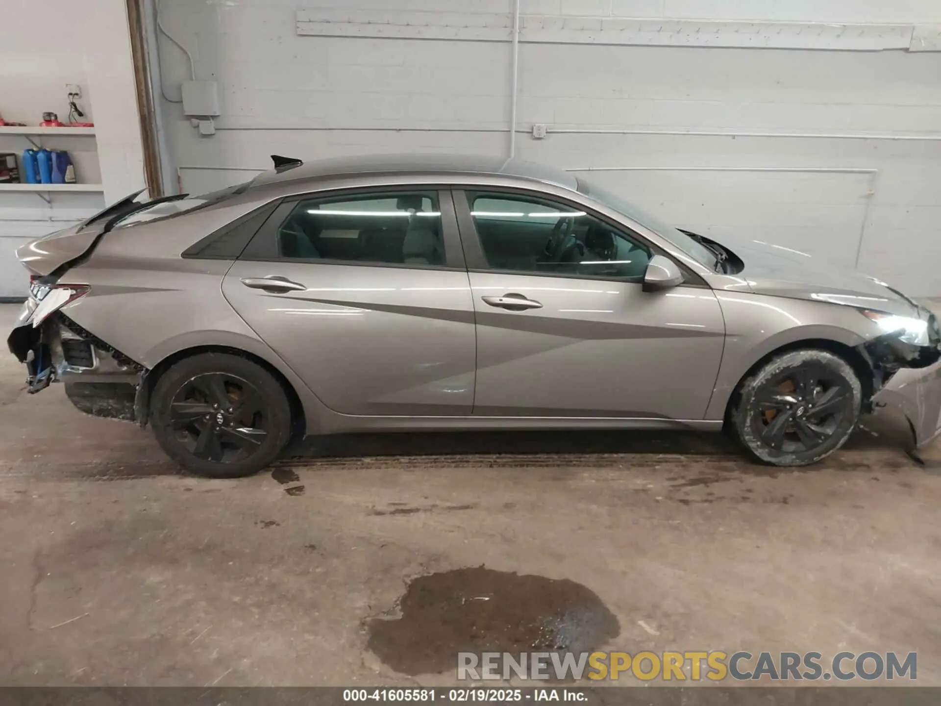 13 Photograph of a damaged car KMHLM4AJ5PU069782 HYUNDAI ELANTRA HYBRID 2023
