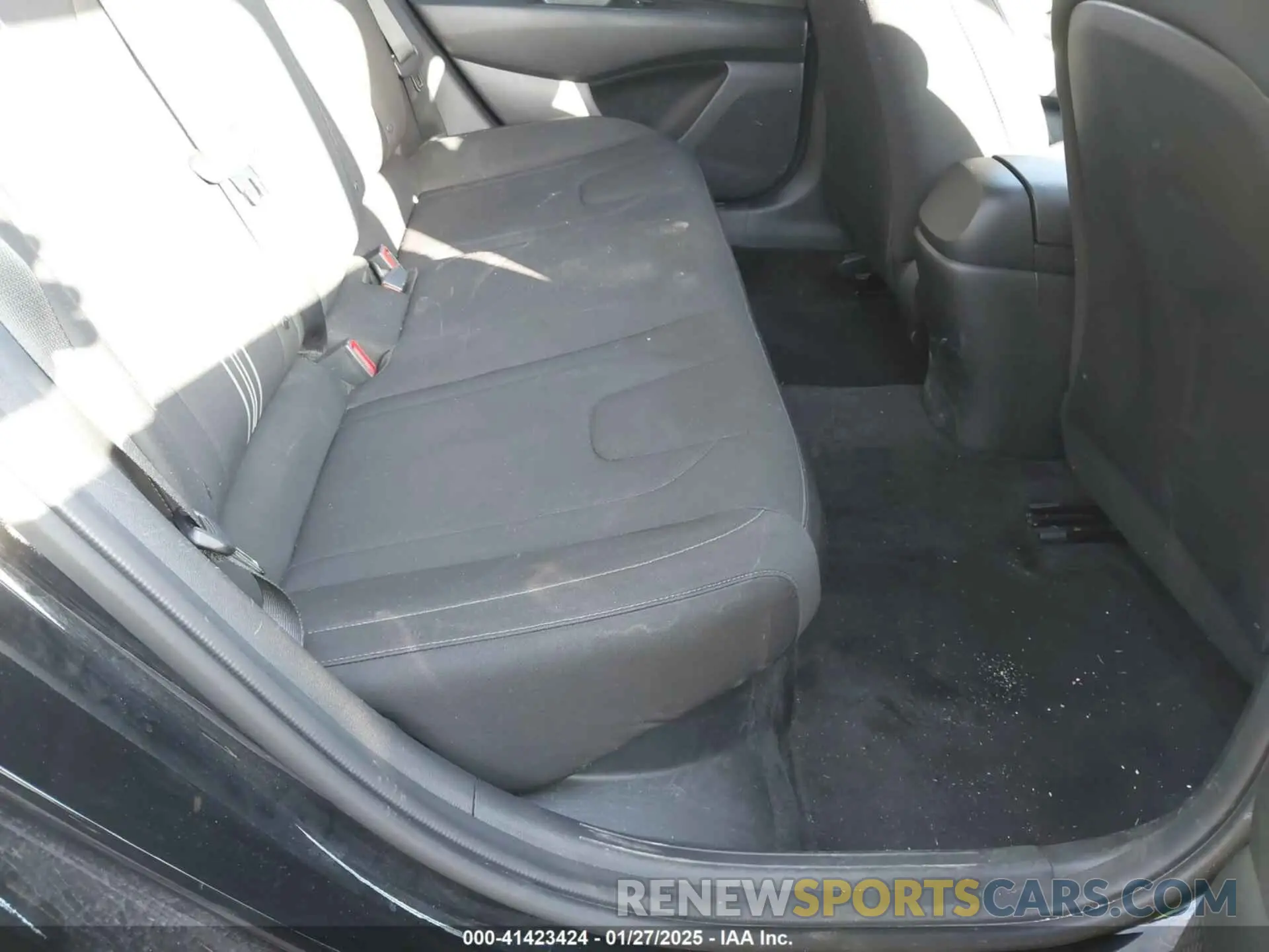 8 Photograph of a damaged car KMHLM4AJ8PU088083 HYUNDAI ELANTRA HYBRID 2023