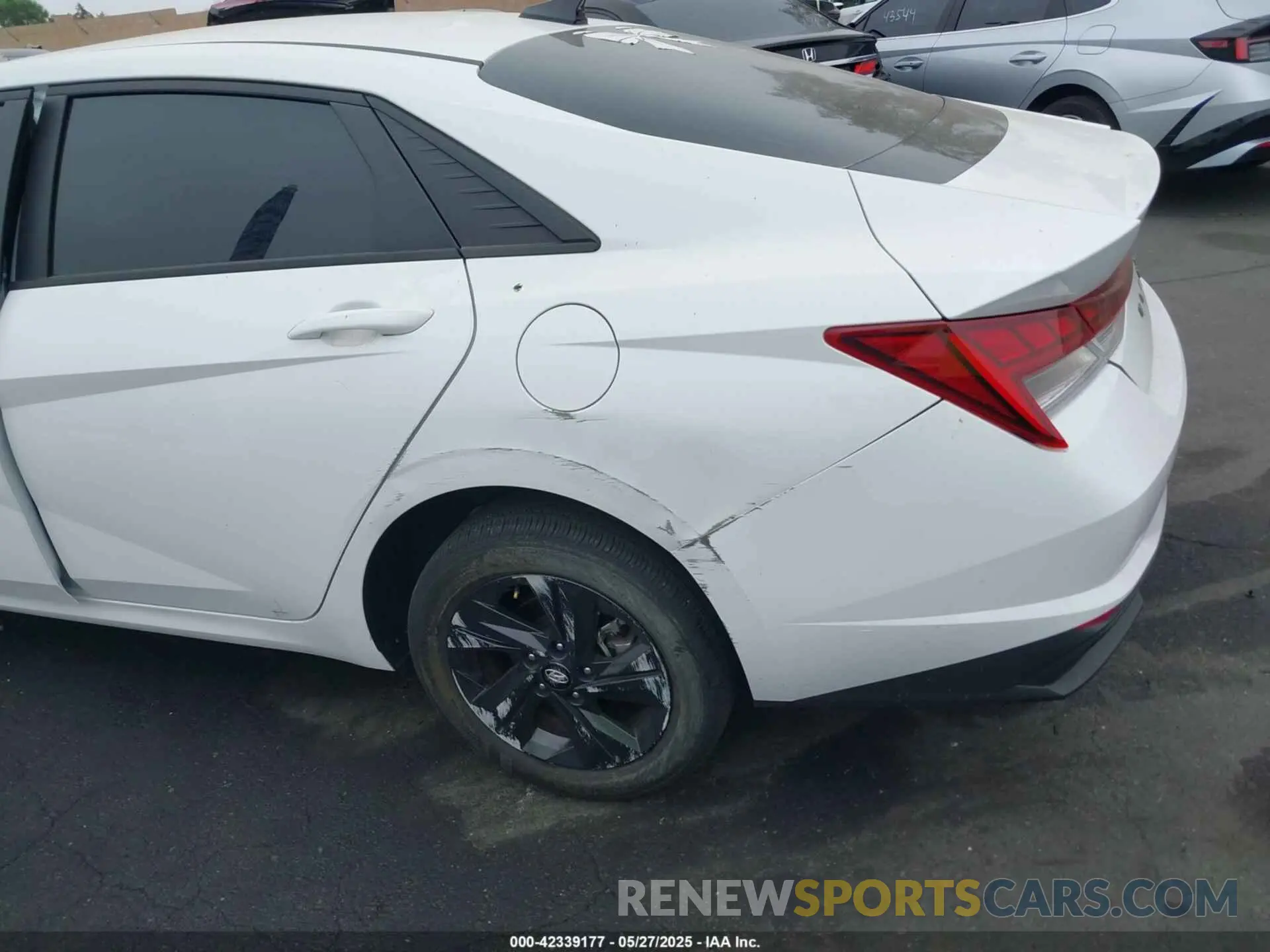 17 Photograph of a damaged car KMHLM4AJXPU077943 HYUNDAI ELANTRA HYBRID 2023