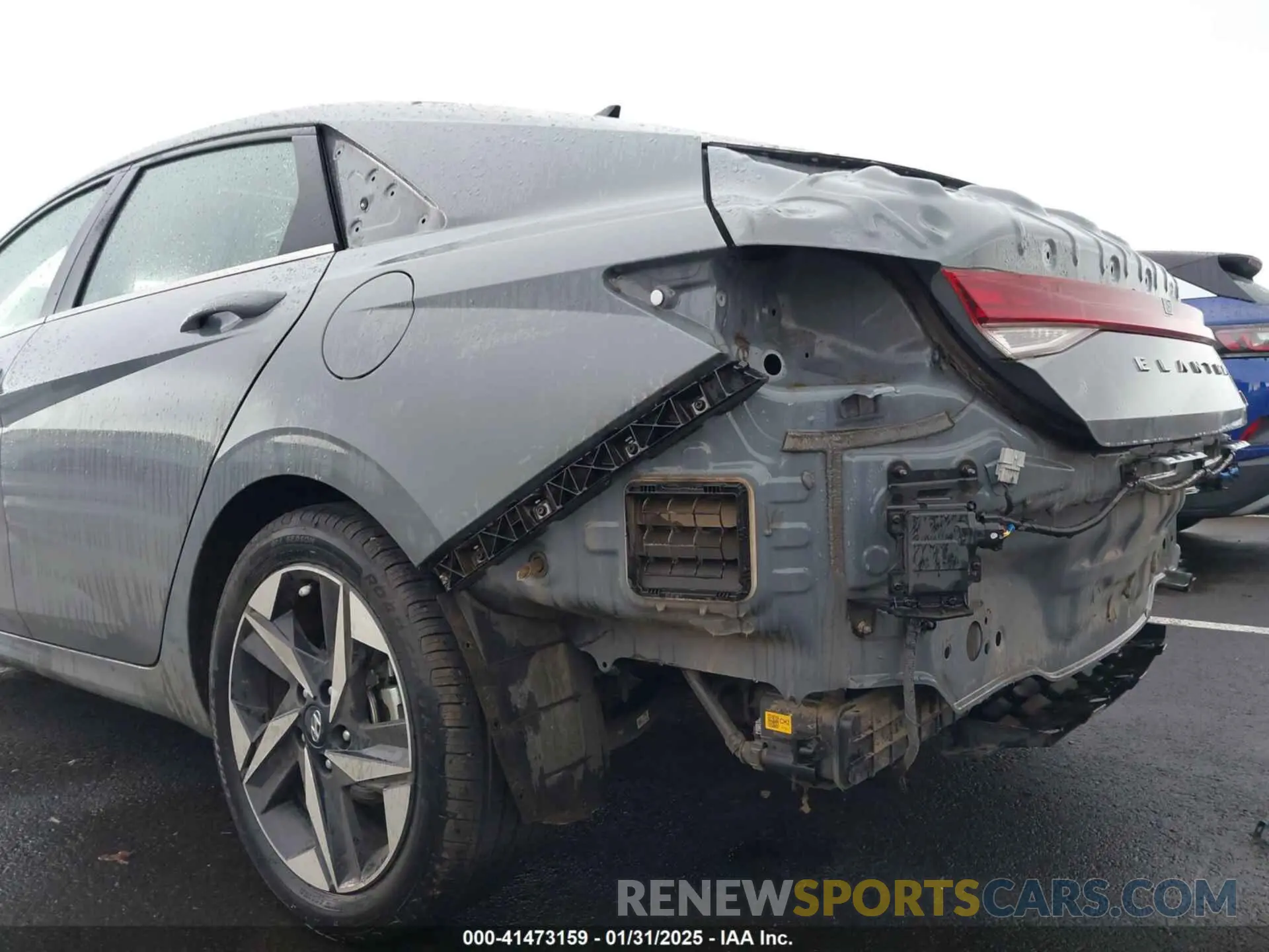 19 Photograph of a damaged car KMHLN4AJ0PU037383 HYUNDAI ELANTRA HYBRID 2023