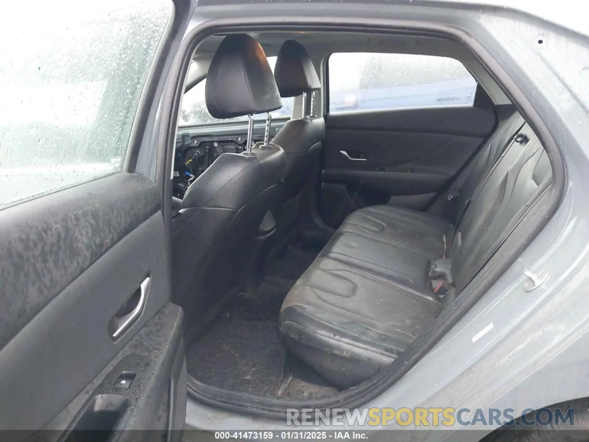 8 Photograph of a damaged car KMHLN4AJ0PU037383 HYUNDAI ELANTRA HYBRID 2023