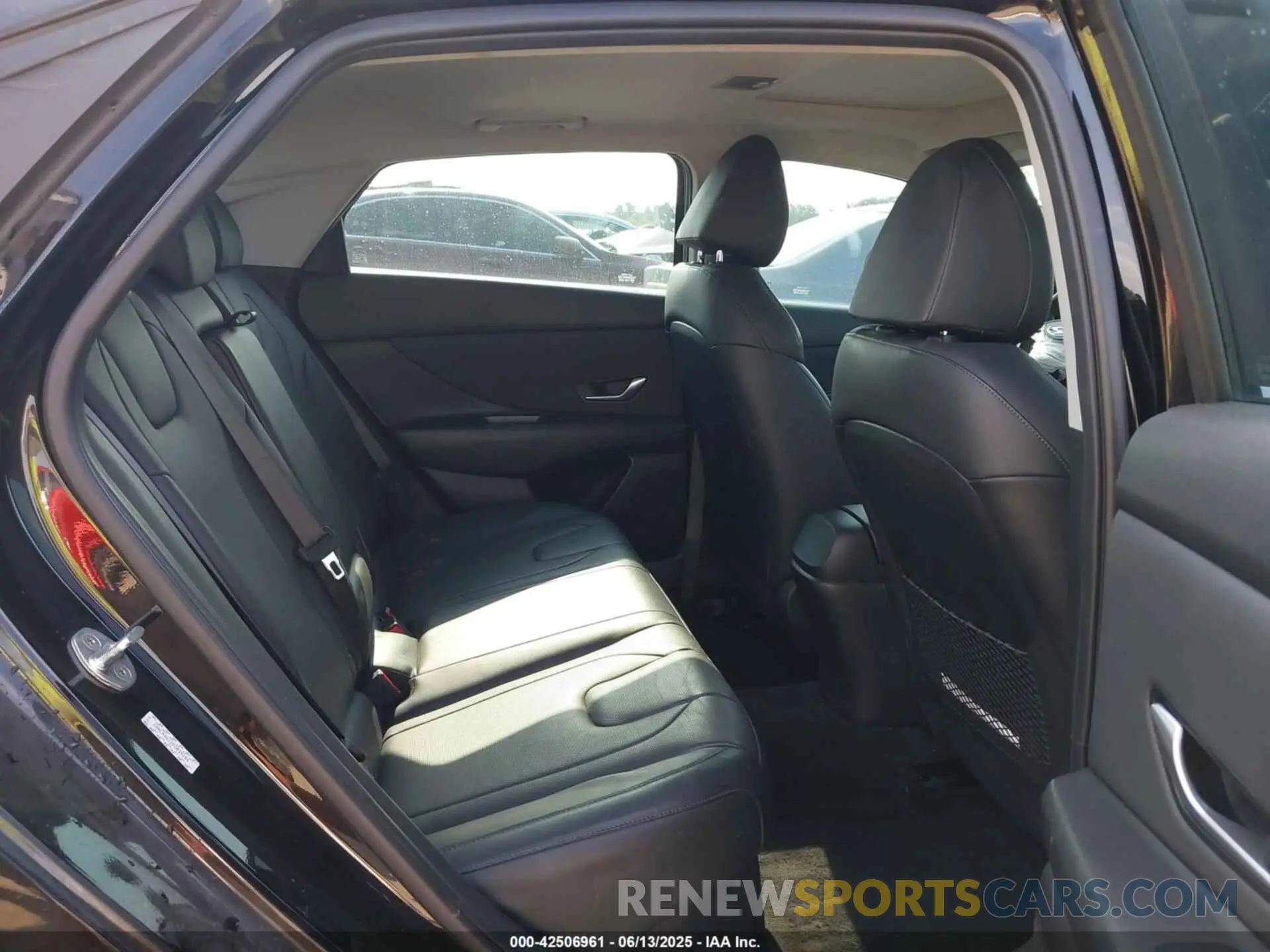 8 Photograph of a damaged car KMHLN4AJ2PU039104 HYUNDAI ELANTRA HYBRID 2023