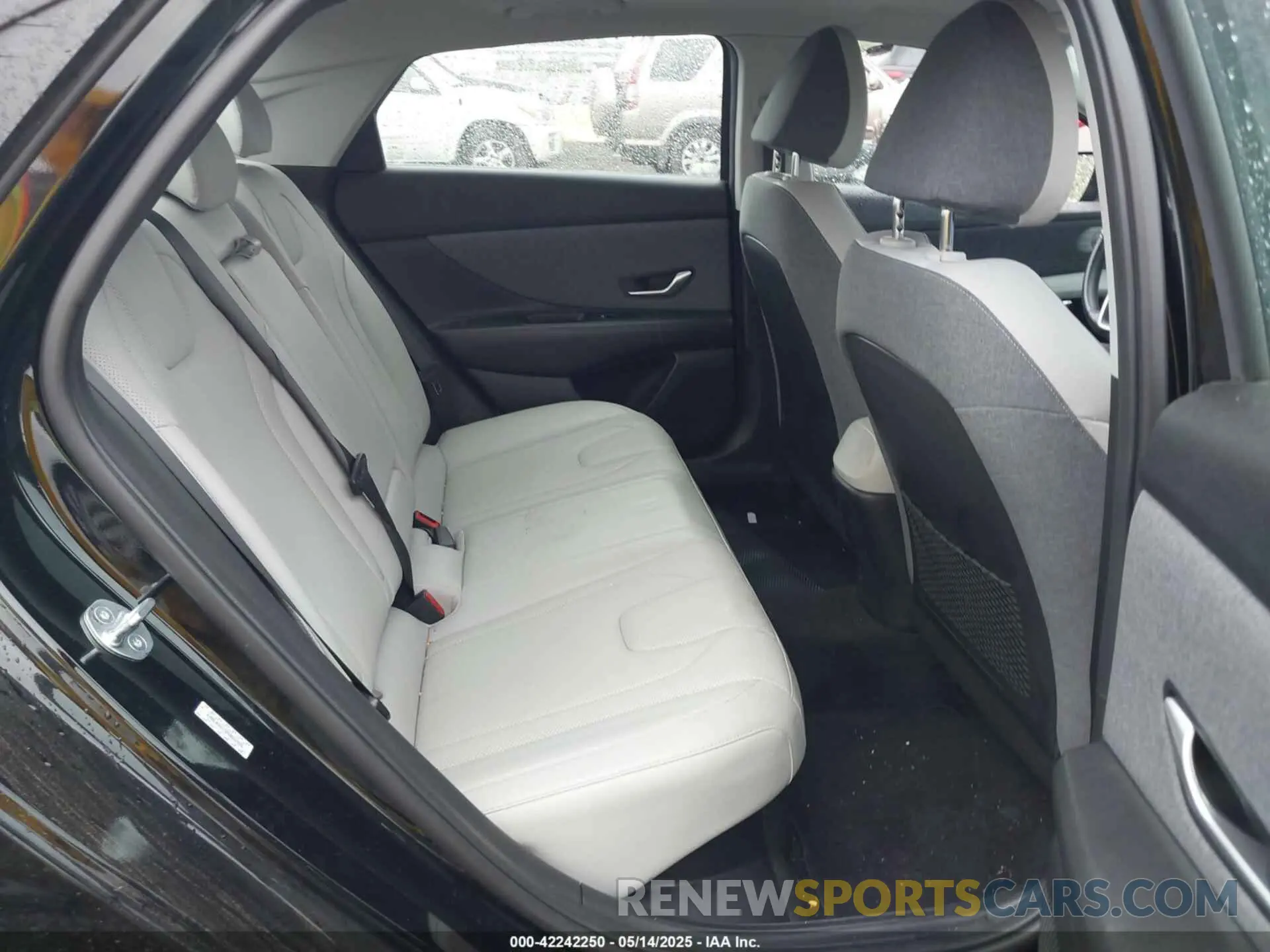 8 Photograph of a damaged car KMHLN4AJ3PU066926 HYUNDAI ELANTRA HYBRID 2023