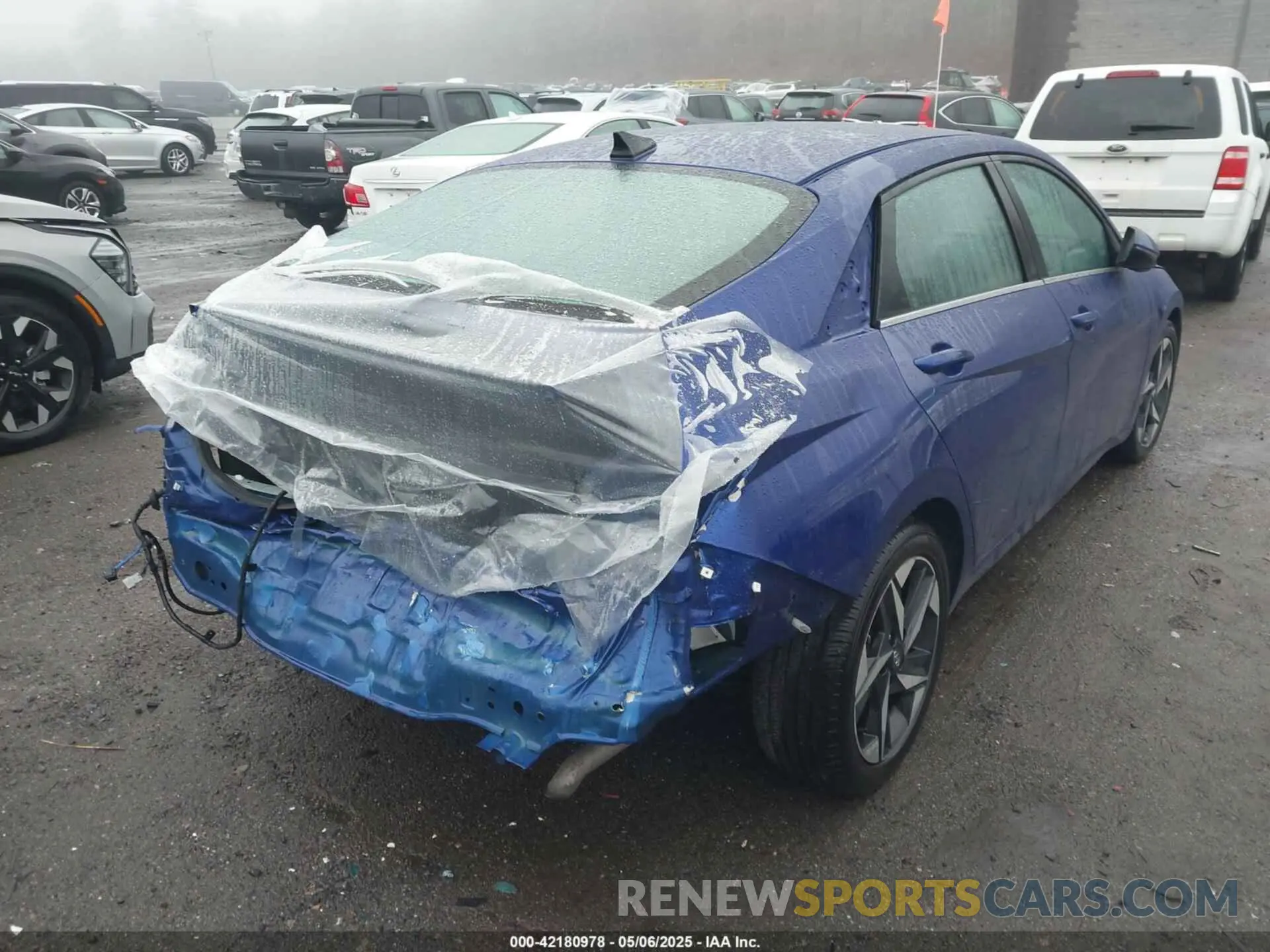 4 Photograph of a damaged car KMHLN4AJ4PU046331 HYUNDAI ELANTRA HYBRID 2023