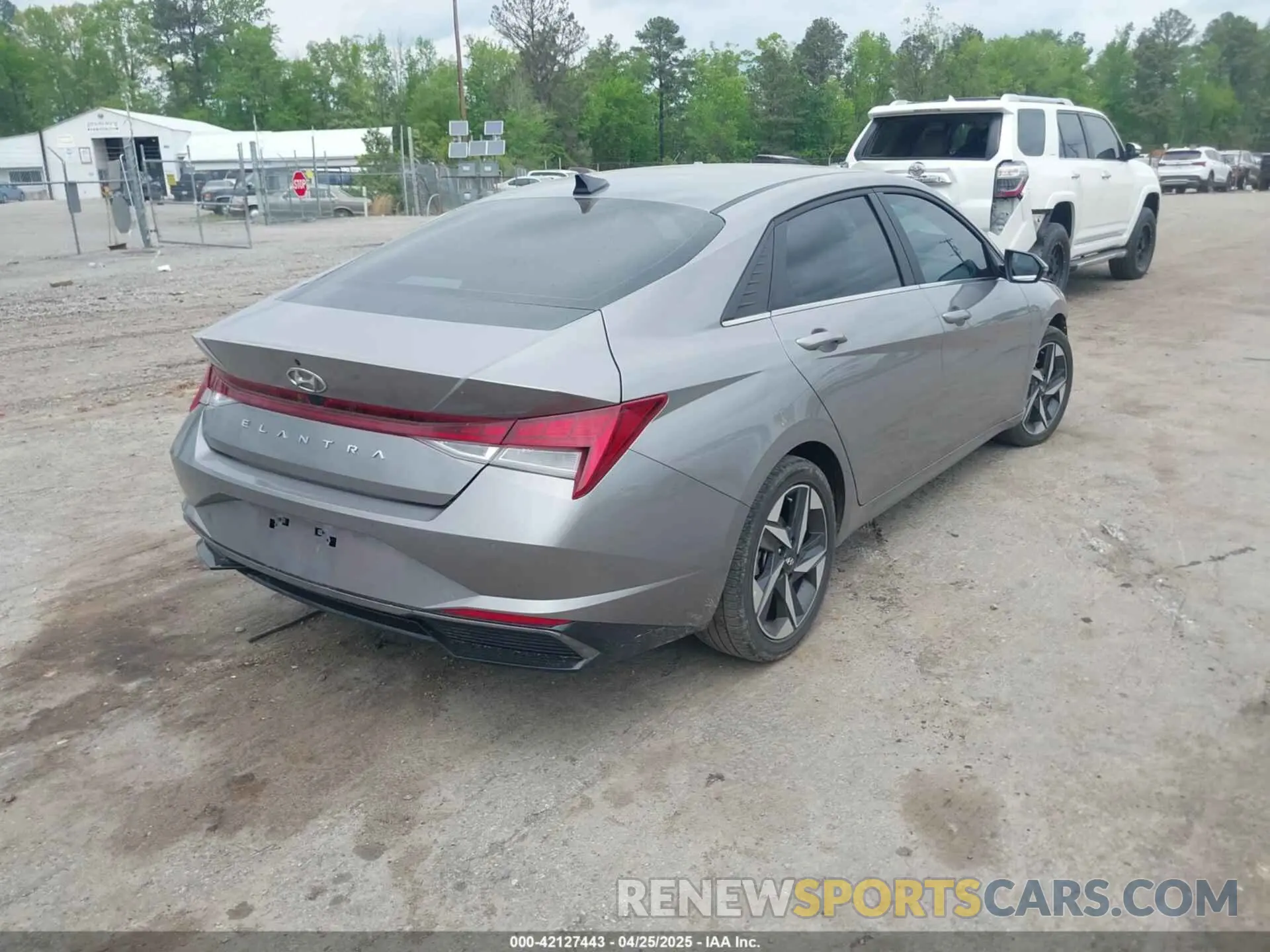 4 Photograph of a damaged car KMHLN4AJ5PU062604 HYUNDAI ELANTRA HYBRID 2023
