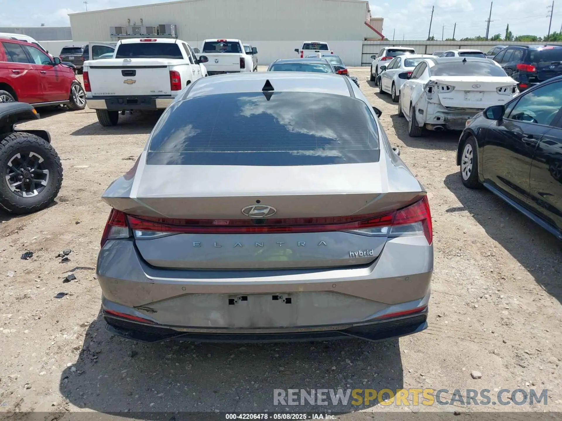 17 Photograph of a damaged car KMHLN4AJ6PU053040 HYUNDAI ELANTRA HYBRID 2023