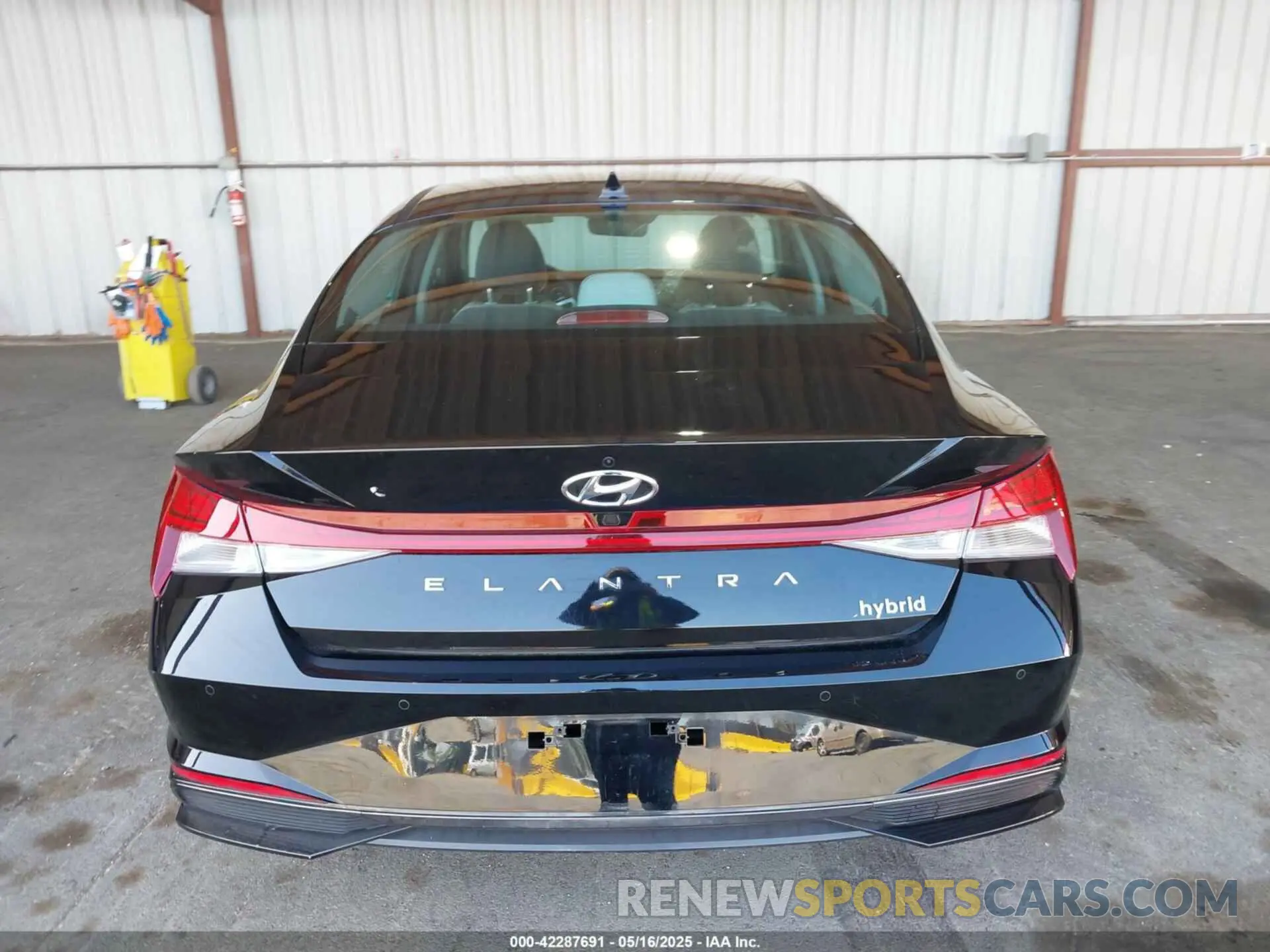 17 Photograph of a damaged car KMHLN4AJ6PU068802 HYUNDAI ELANTRA HYBRID 2023