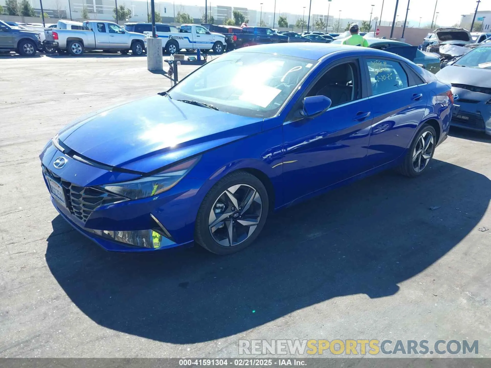 2 Photograph of a damaged car KMHLN4AJ8PU059695 HYUNDAI ELANTRA HYBRID 2023